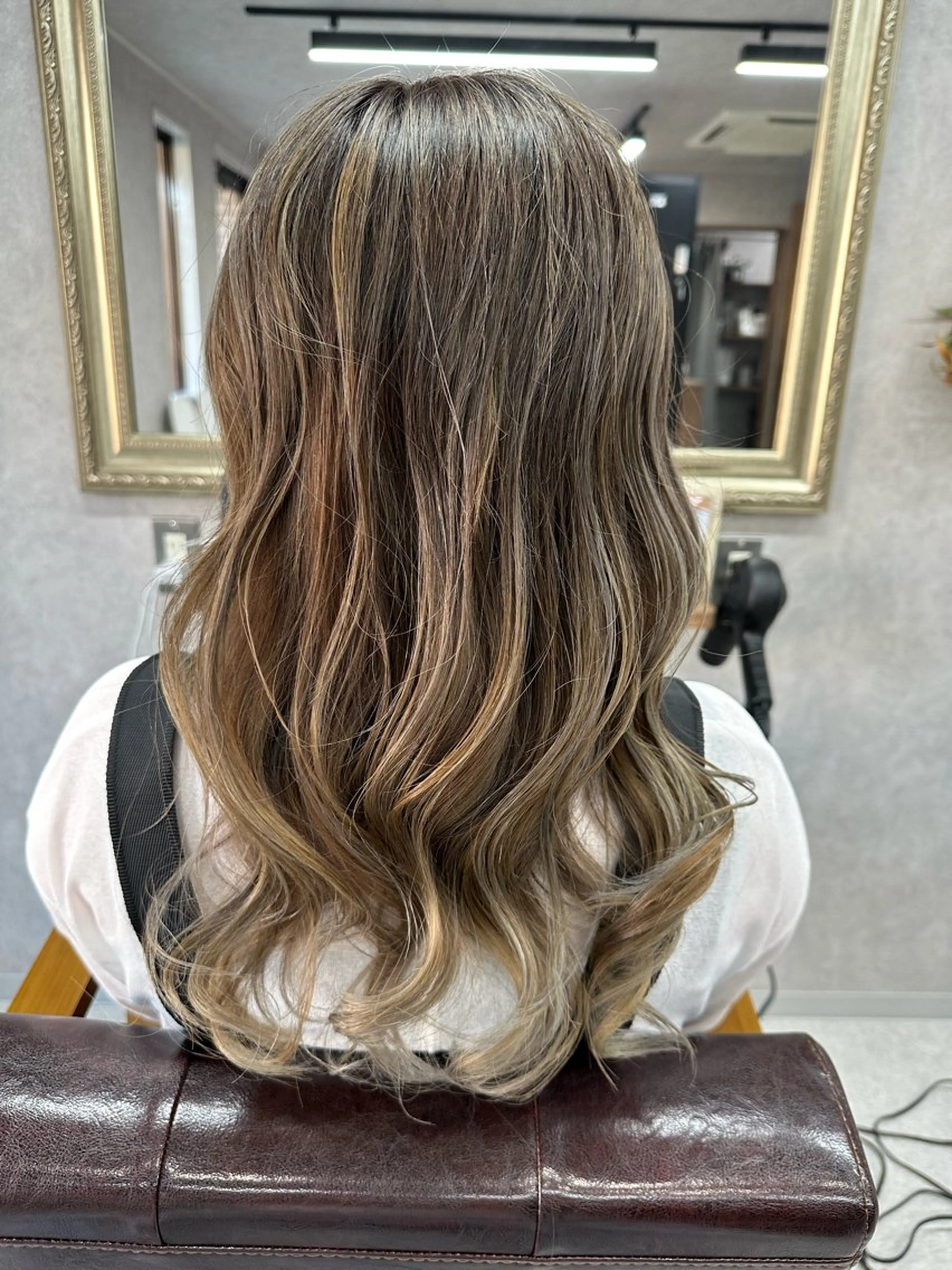 ロング カット ヘアカラー トリートメント Lien 深井店のヘアスタイル