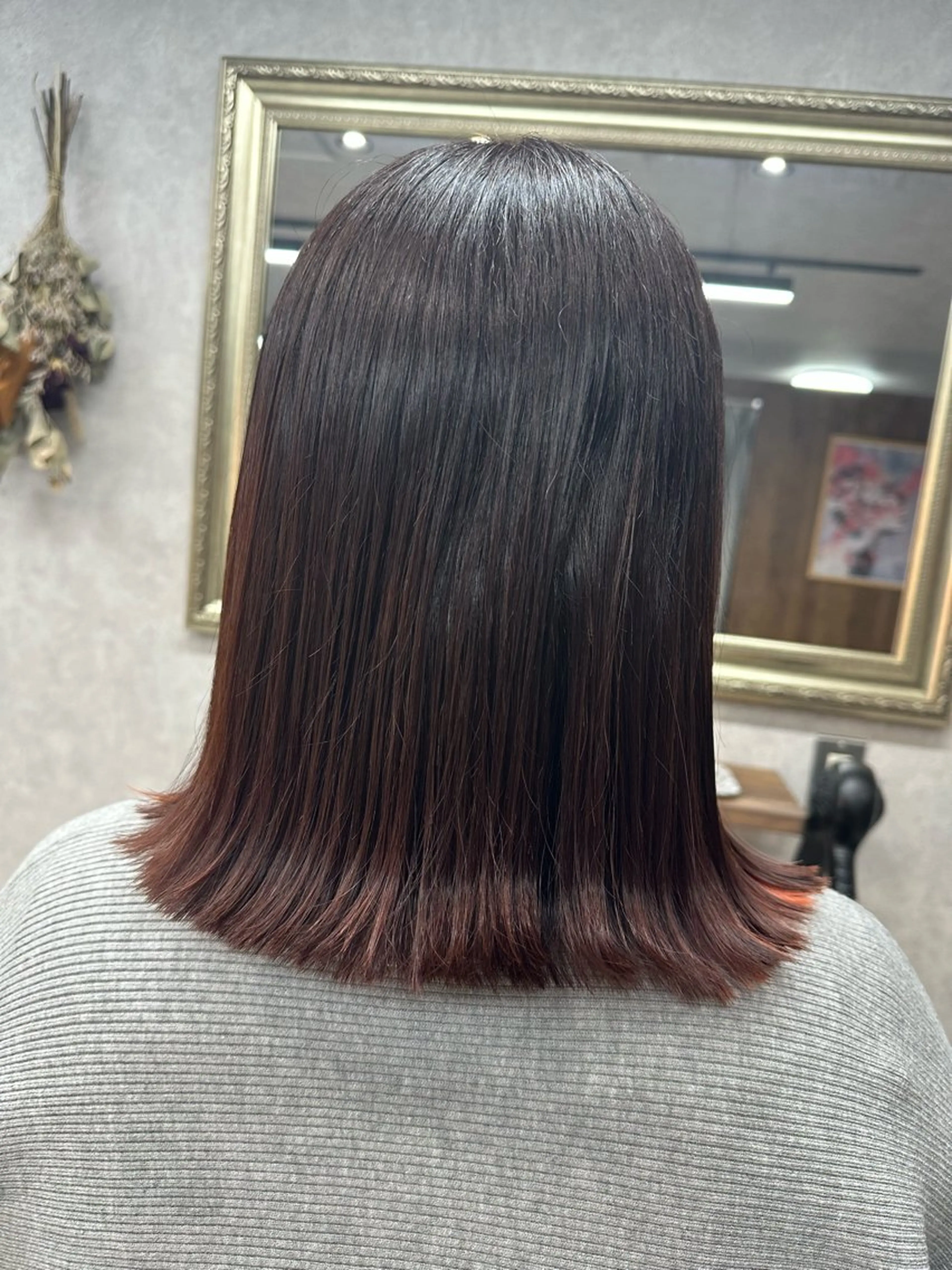 ミディアム カラー カット ヘアカラー トリートメント Lien 深井店のヘアスタイル