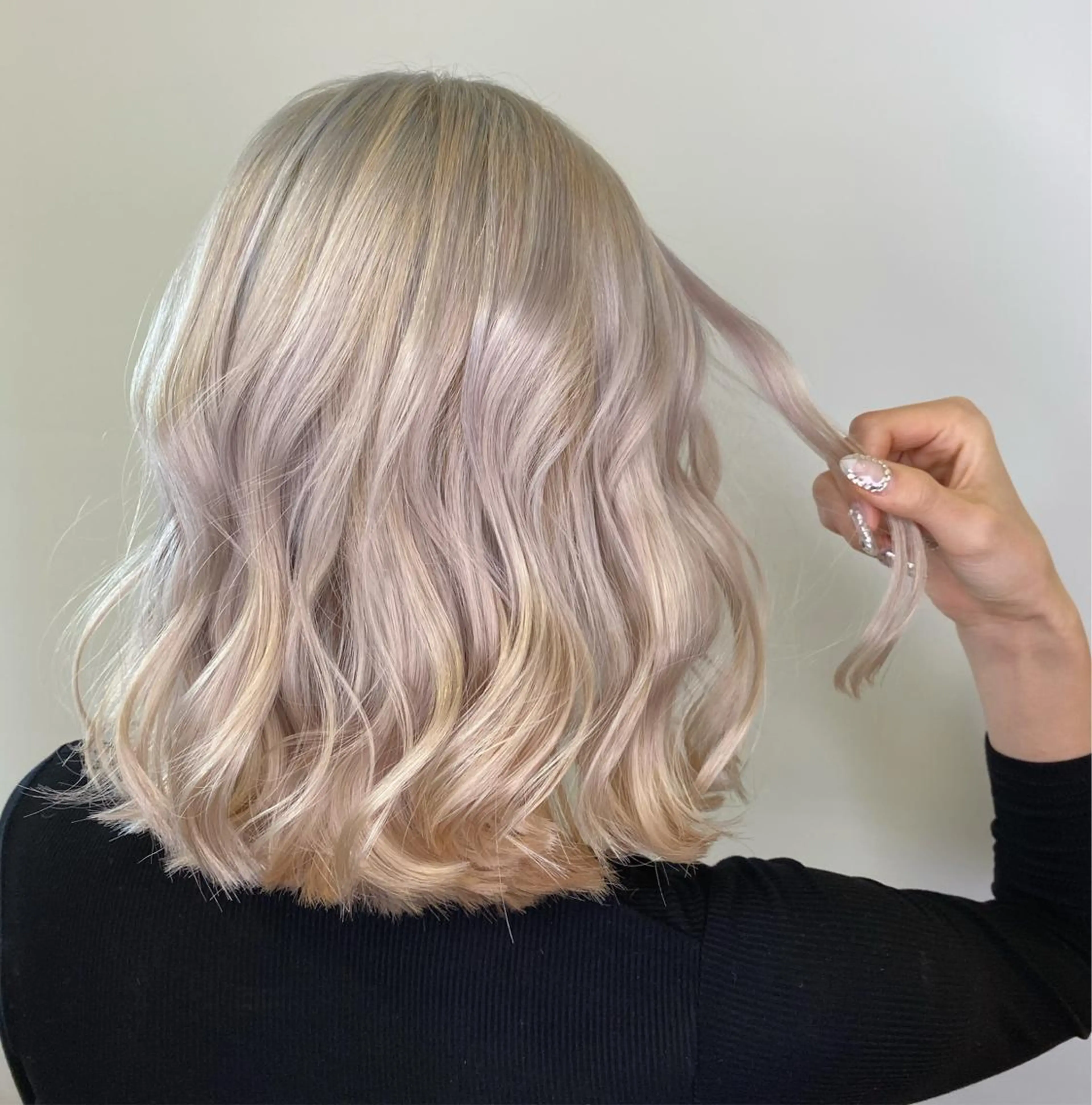 ミディアム カラー yosuke 梅田/バレイヤージュのヘアスタイル