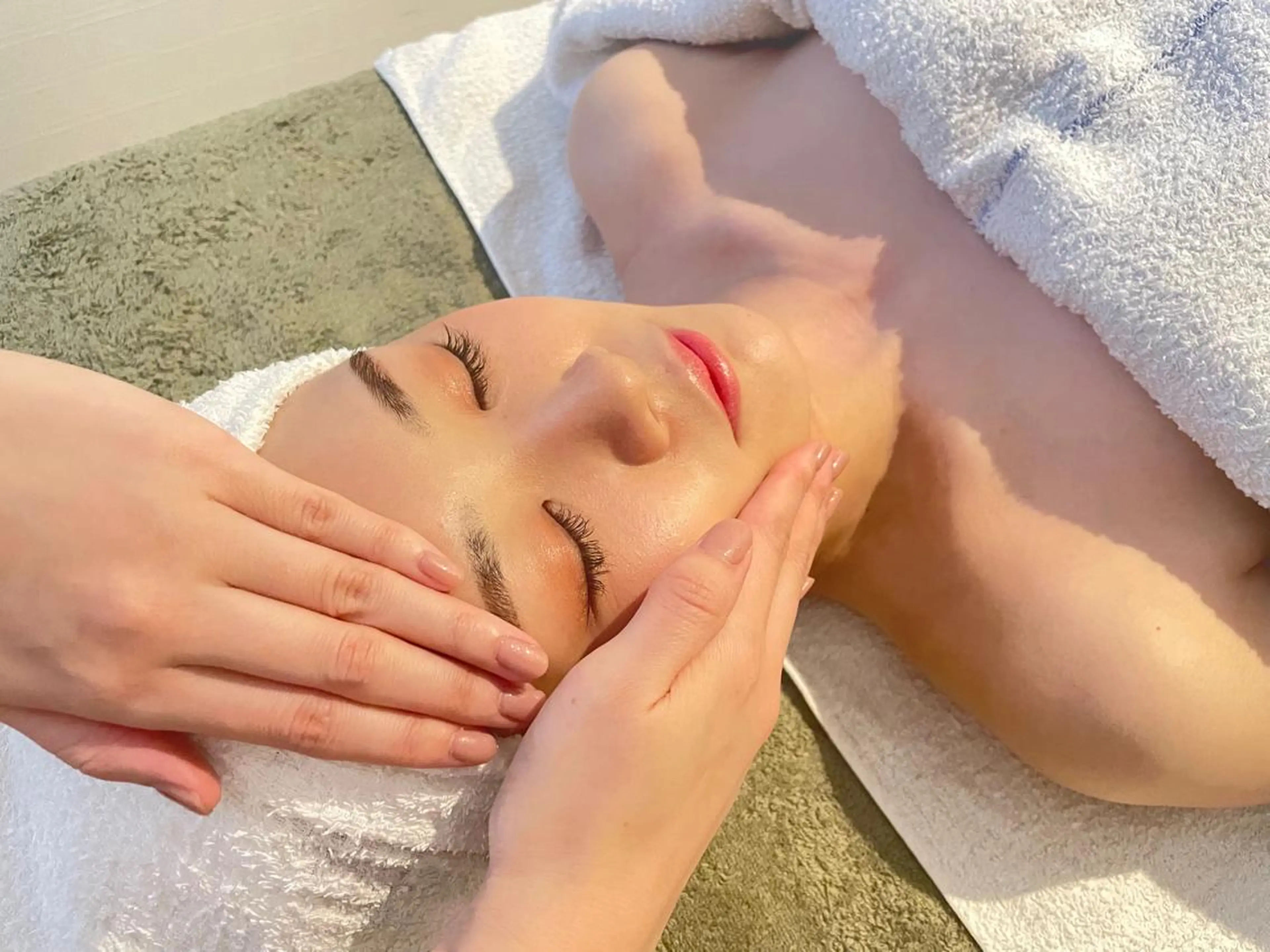 本日空きあり🌰🧡特別メニュー✨シワケアエステ✨✨平日限定2名様まで！！の写真