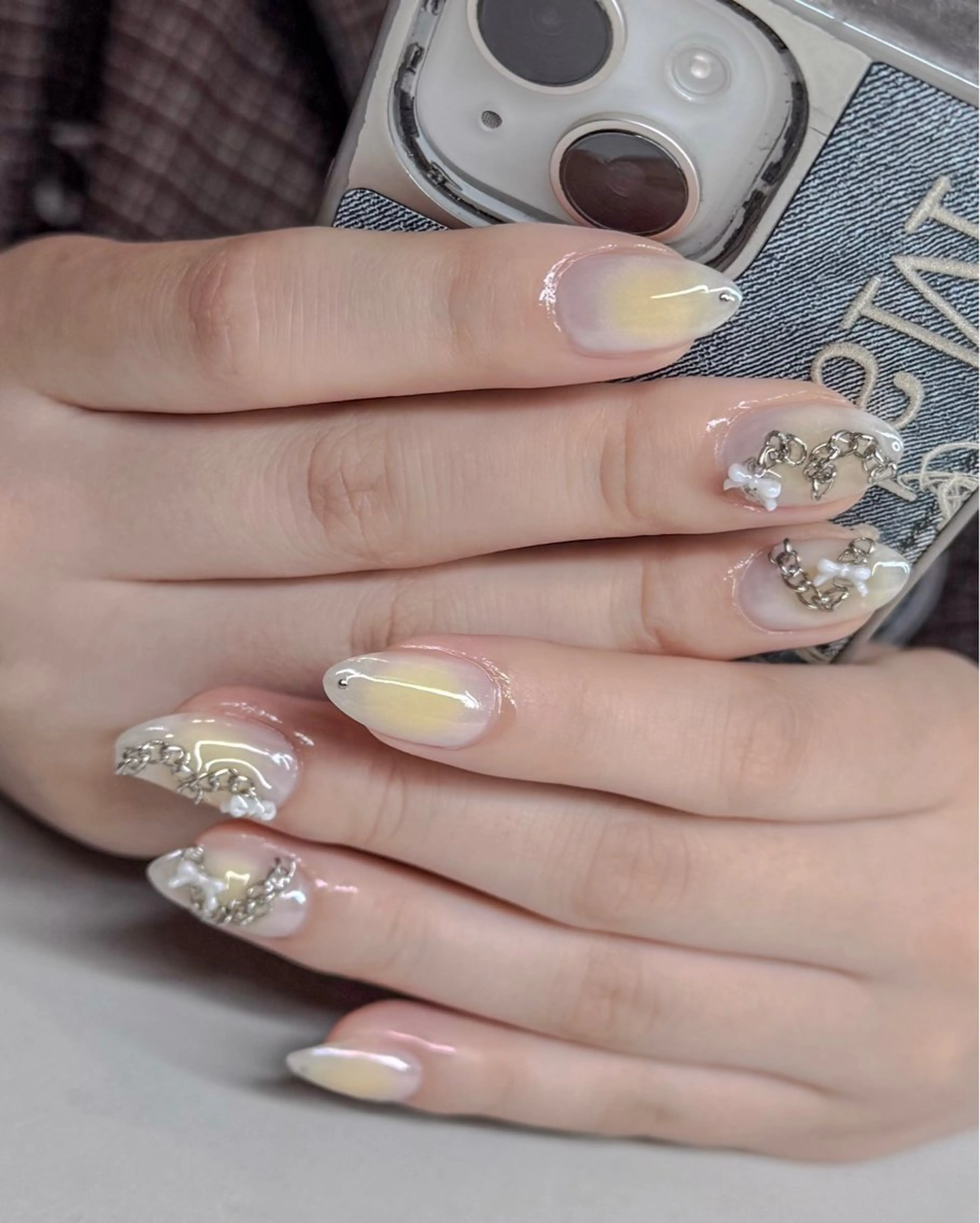 ネイル アートネイル num-fi Aiのネイルデザイン