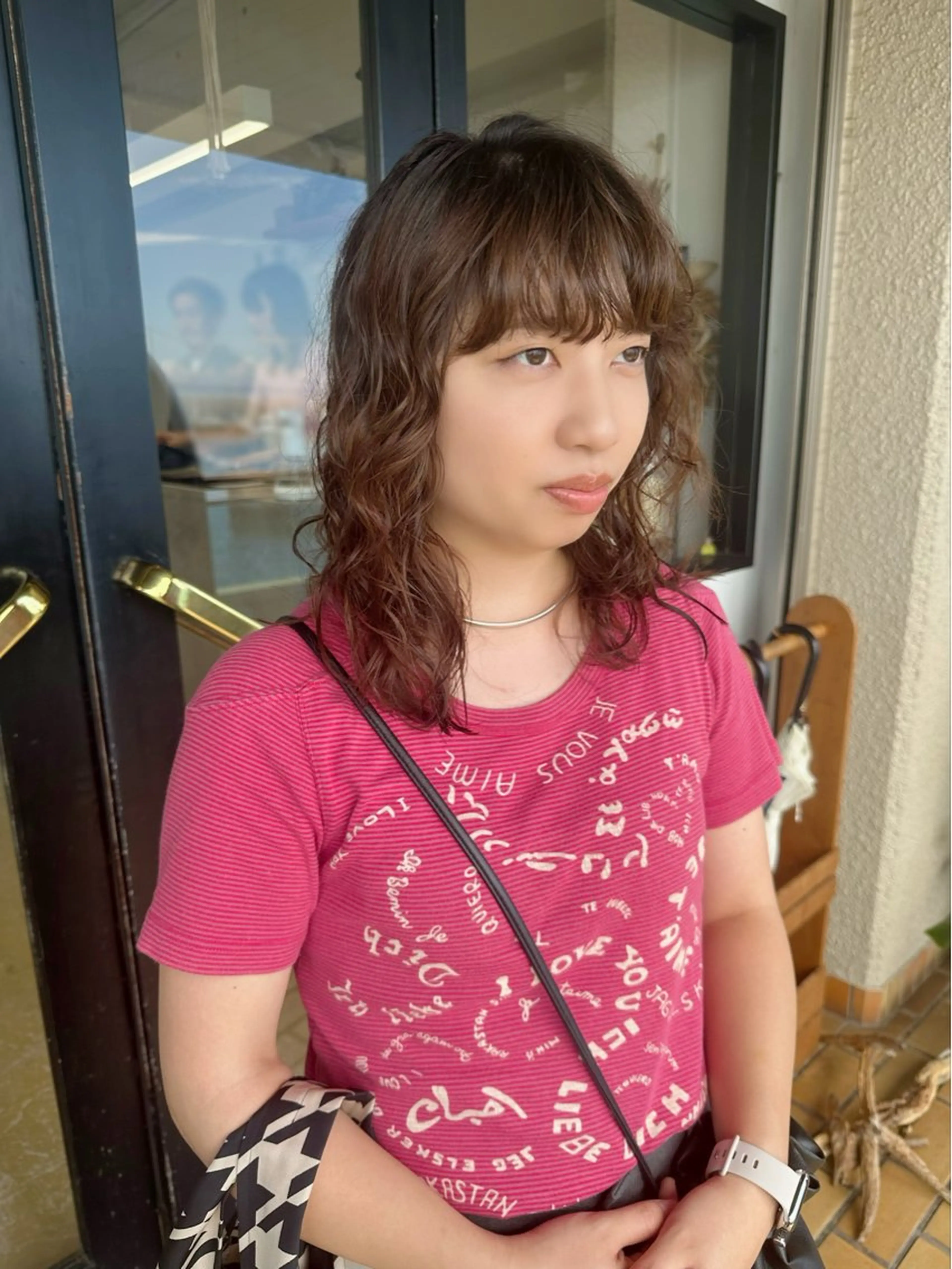 セミロング カット 藤本 静香のヘアスタイル