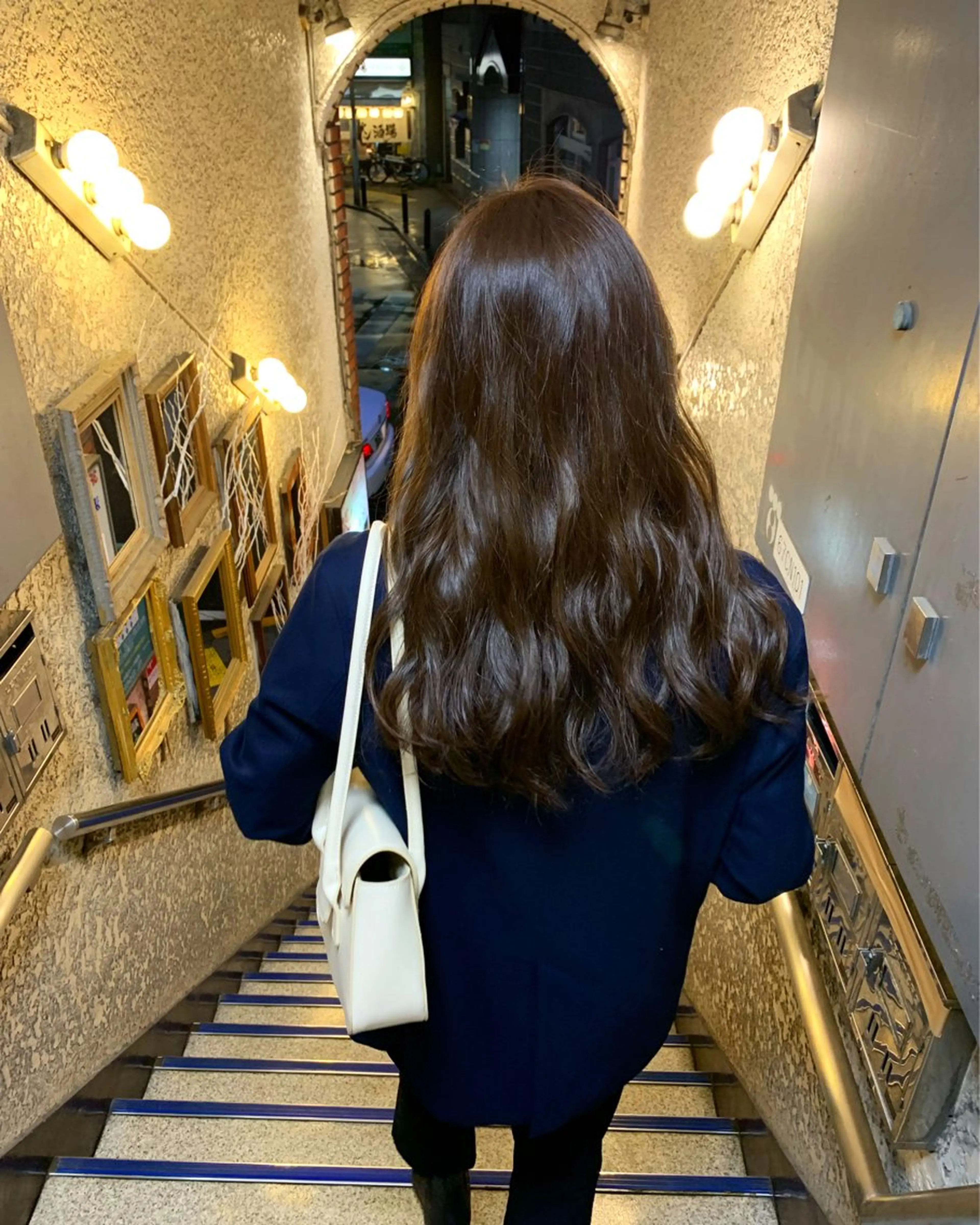 ロング カラー ヘアカラー 小林 千紗のヘアスタイル