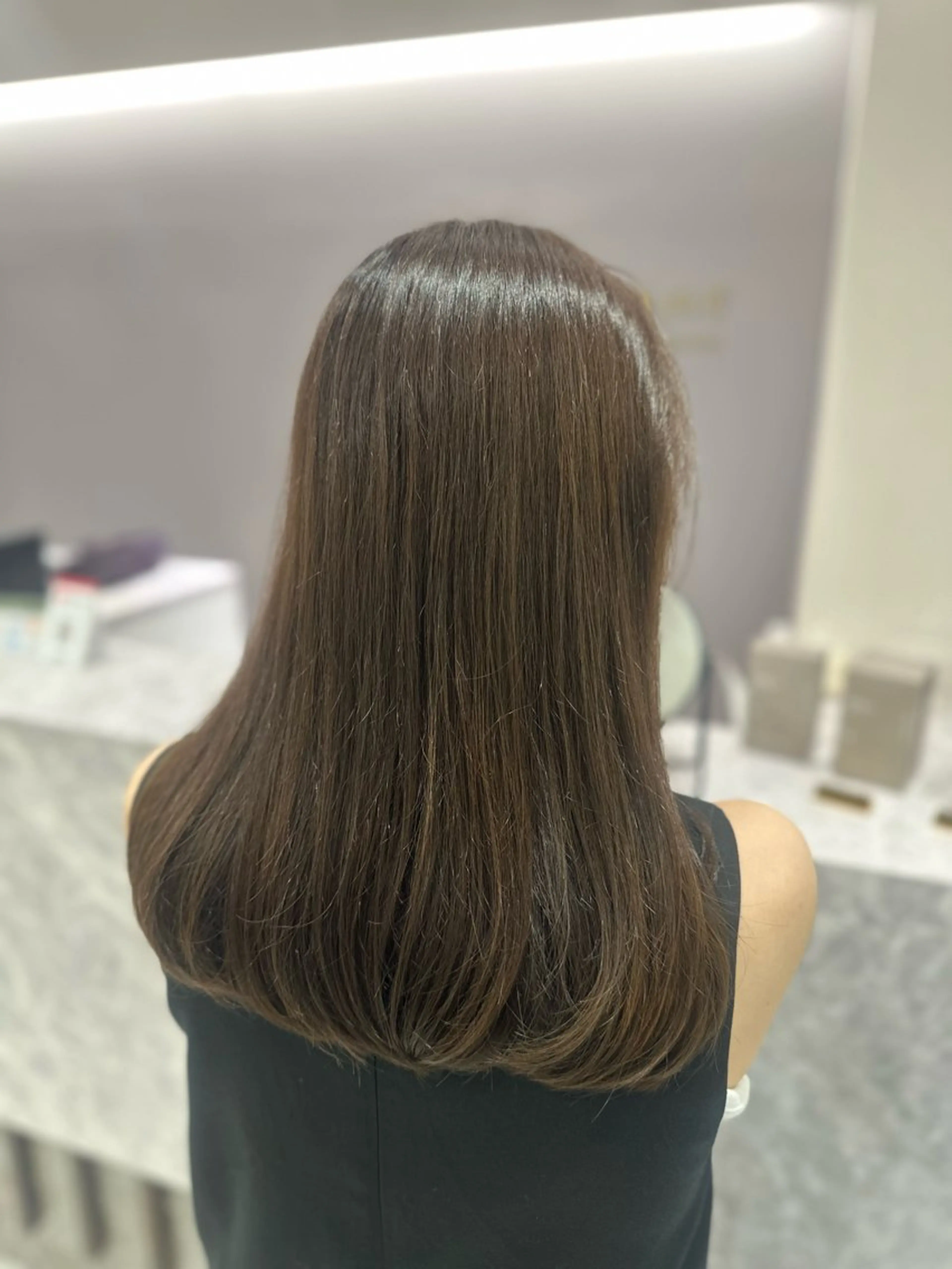 セミロング カラー 韓国レイヤー✨ yasuko銀座のヘアスタイル