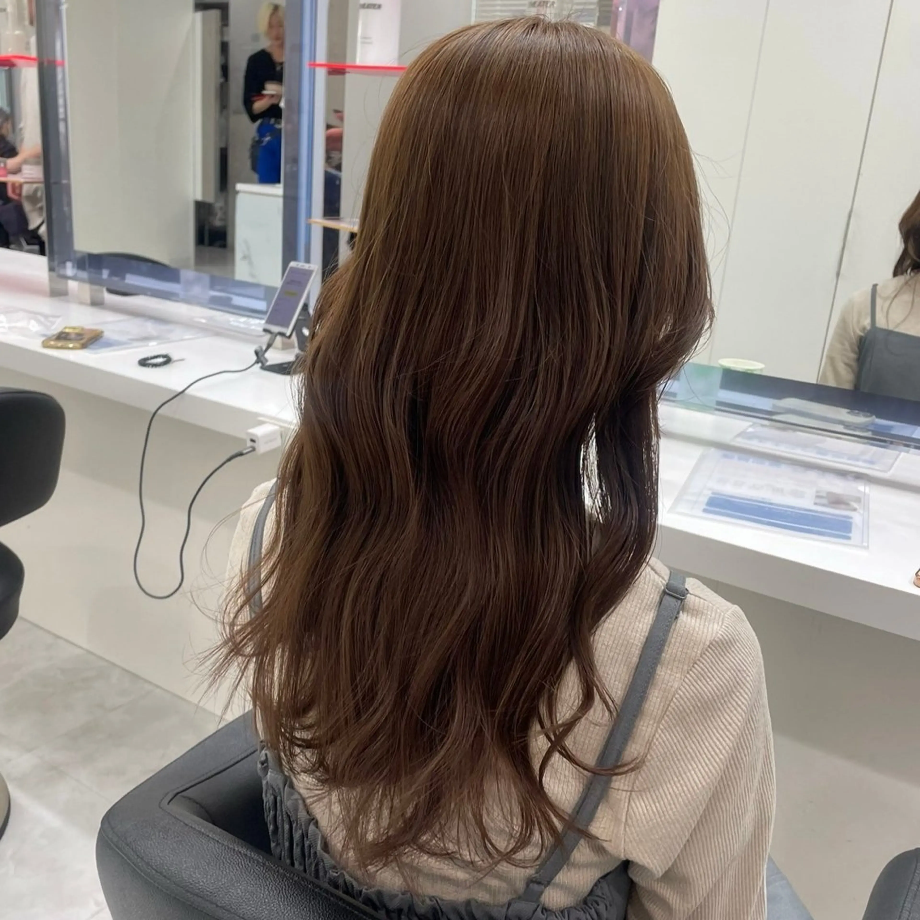 ロング カラー ブリーチなし透明感 ×縮毛矯正🤍ユウのヘアスタイル