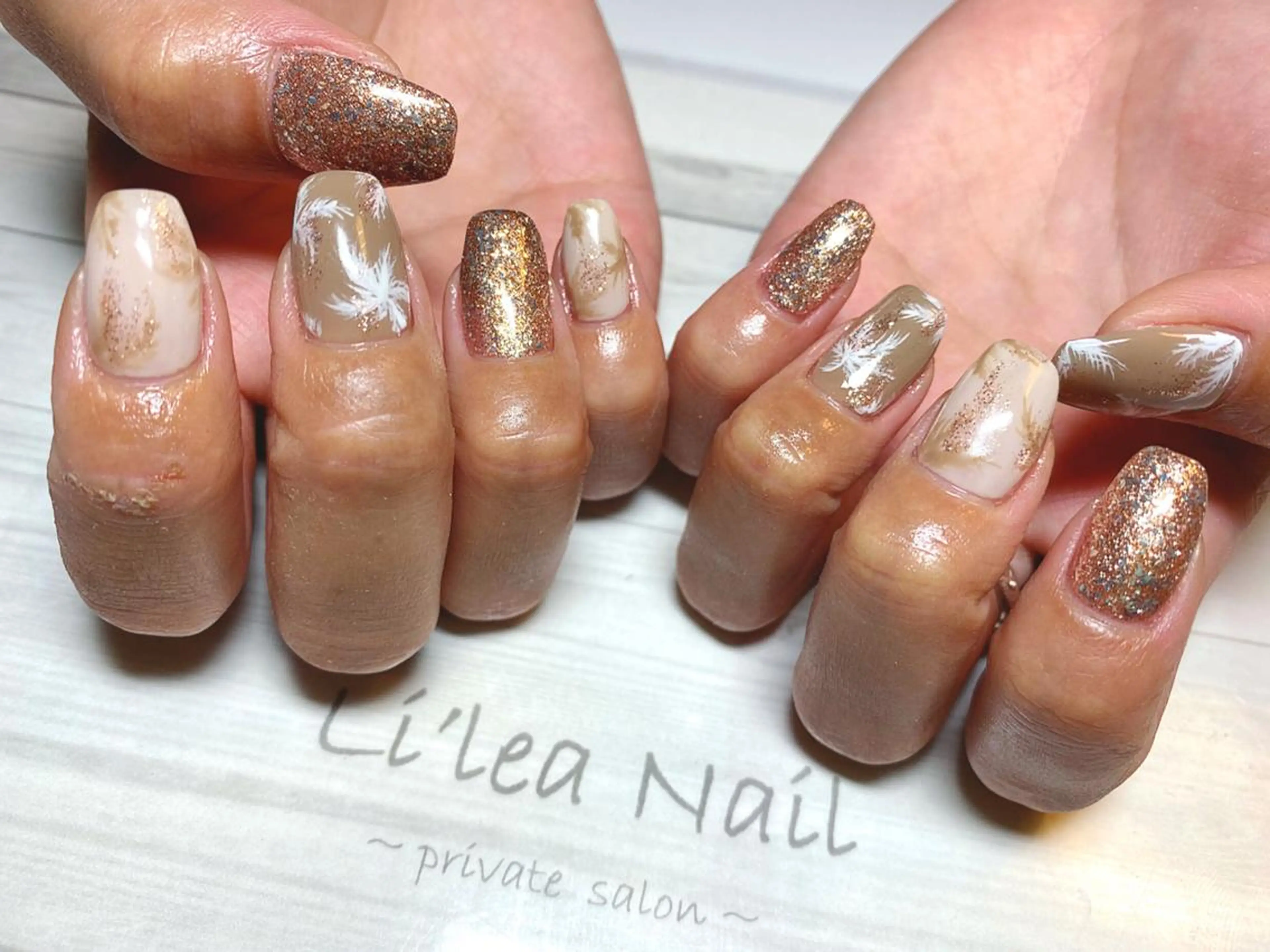 ネイル Li'leaNail AINAのネイルデザイン