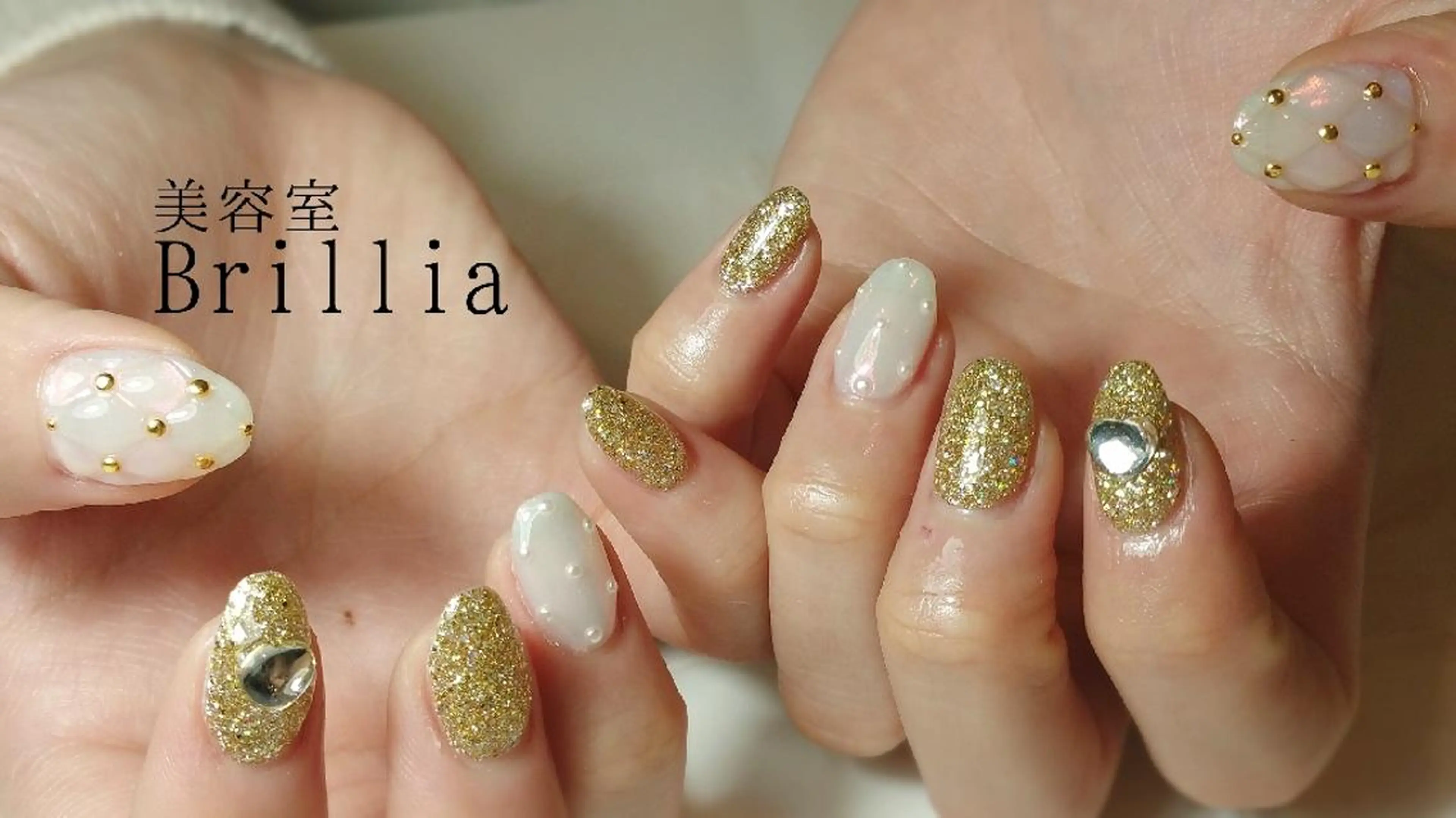 ネイル フラッシュネイル ラメ(グリッター) ハンドネイル 柴田 彩のネイルデザイン