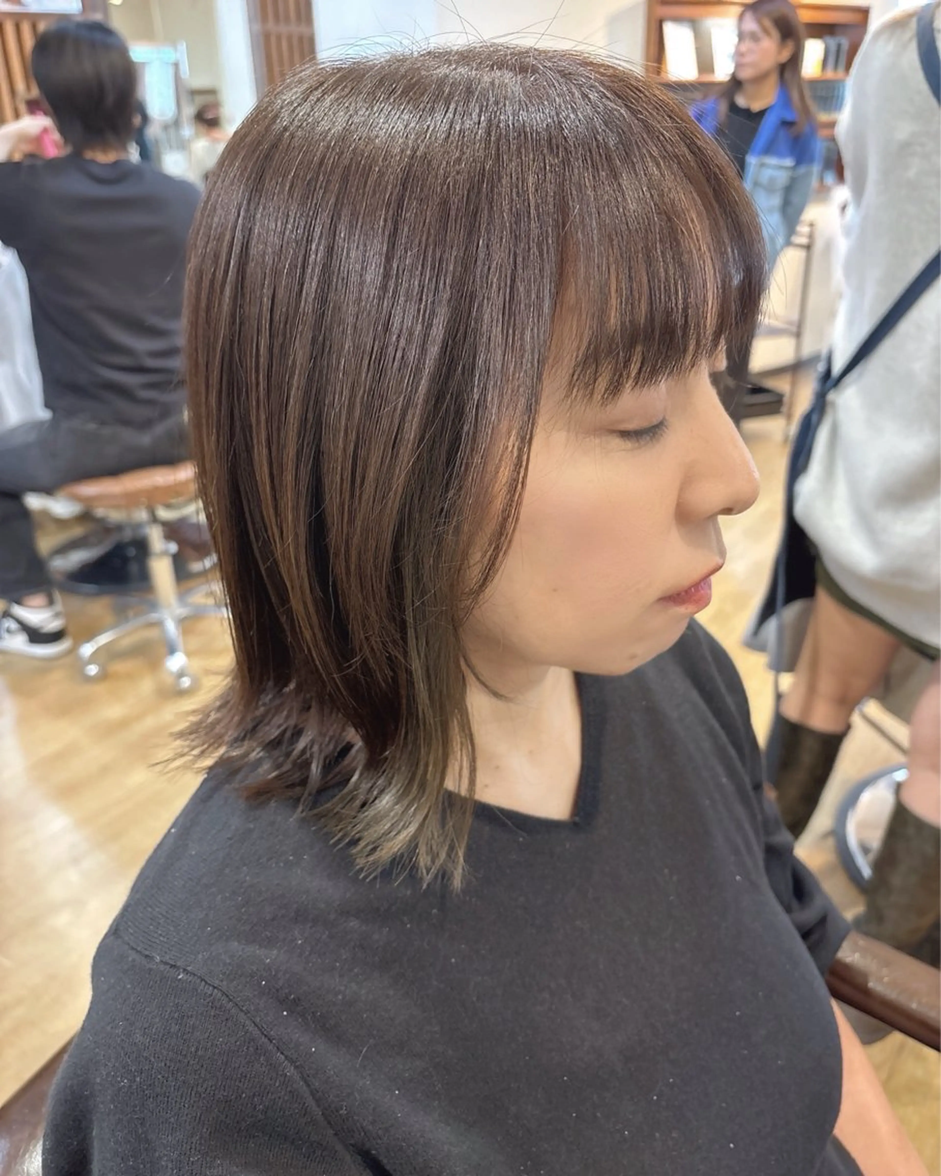 ミディアム カラー 艶カラー/ 透明感カラー/AOIのヘアスタイル
