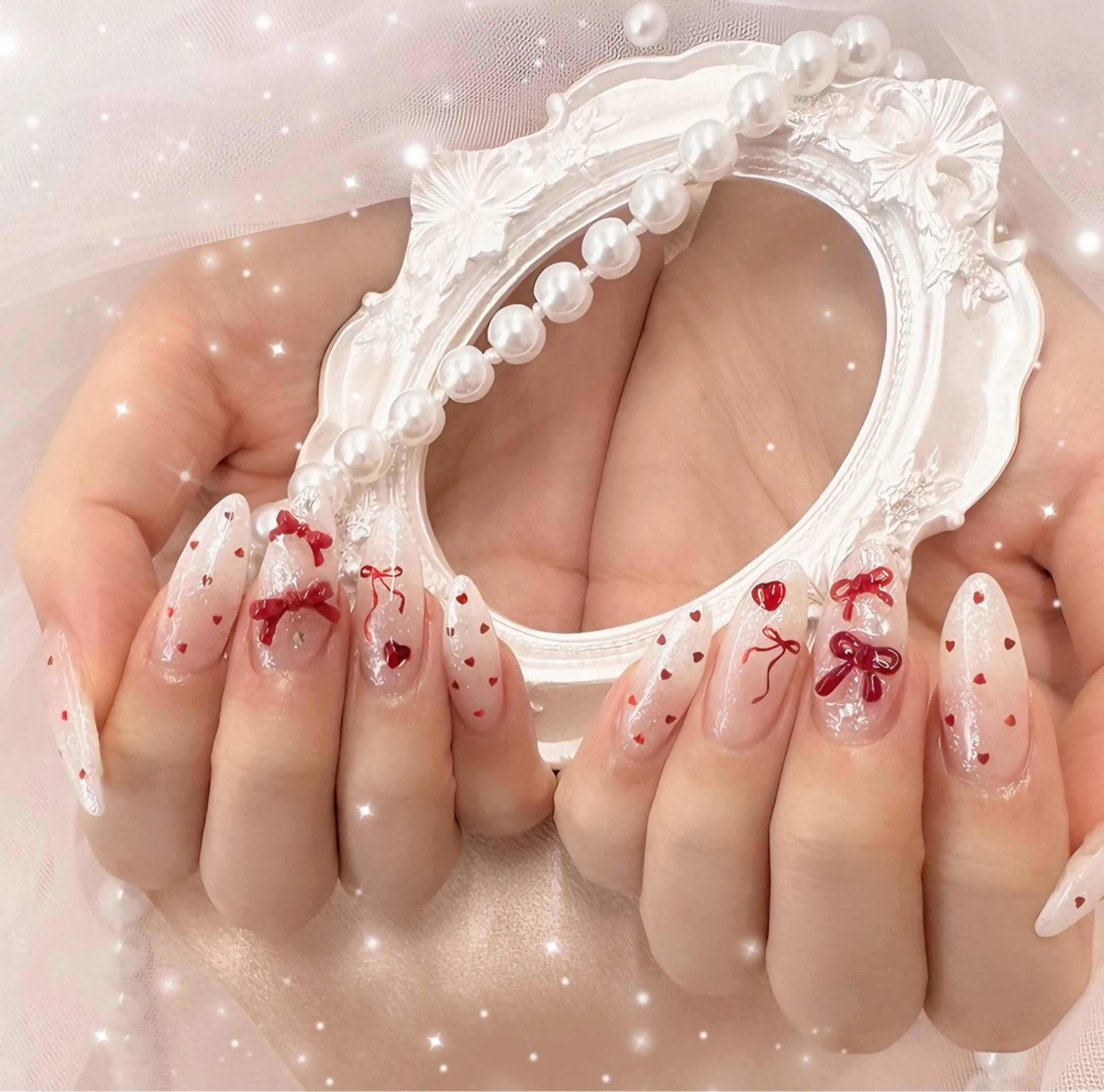 ネイル グラデーション キラキラネイル ラメ(グリッター) ハンドネイル Pawtique nail salonのネイルデザイン