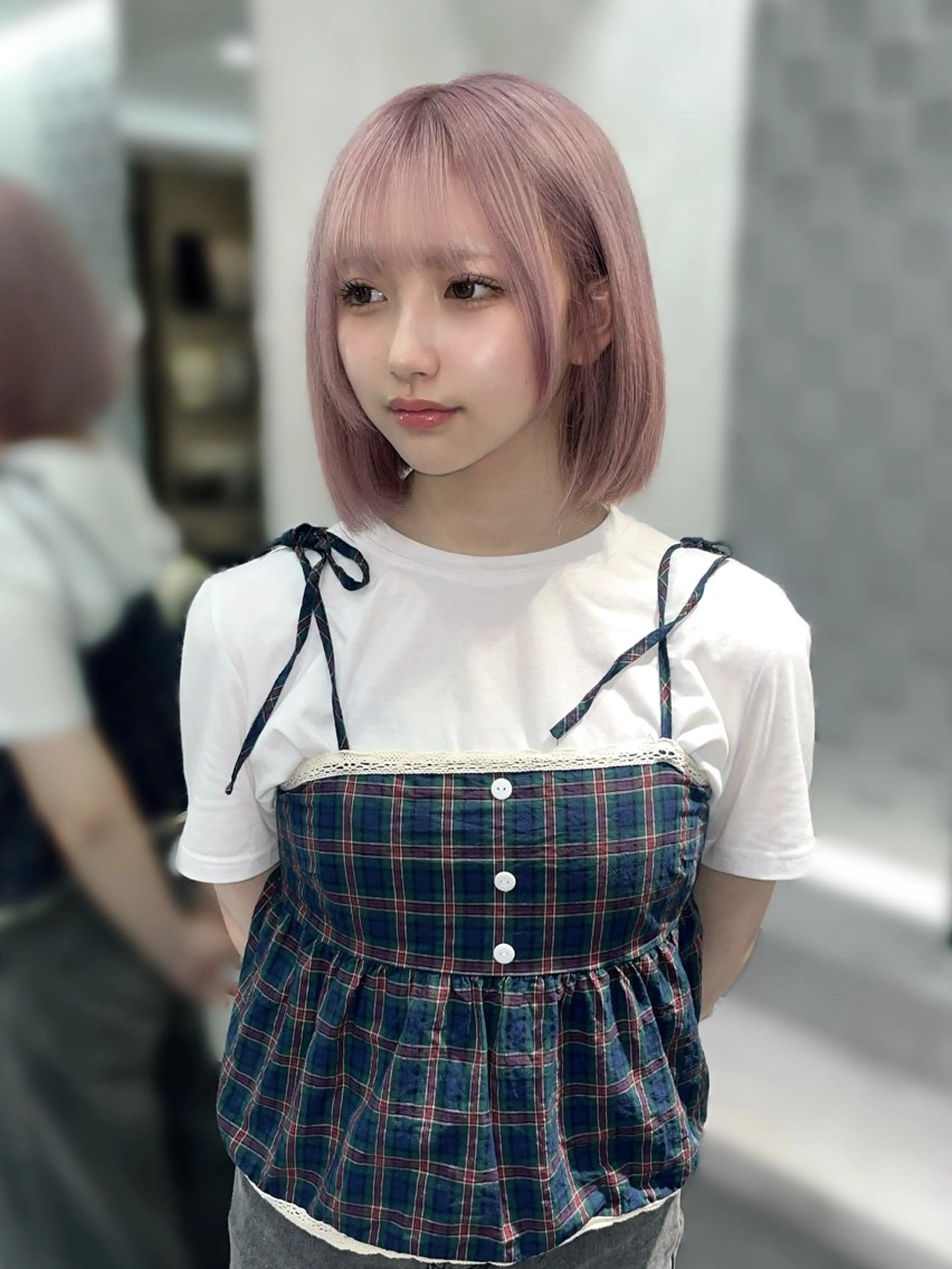 ショート karen/韓国ヘア / ブリーチ/透明感のヘアスタイル