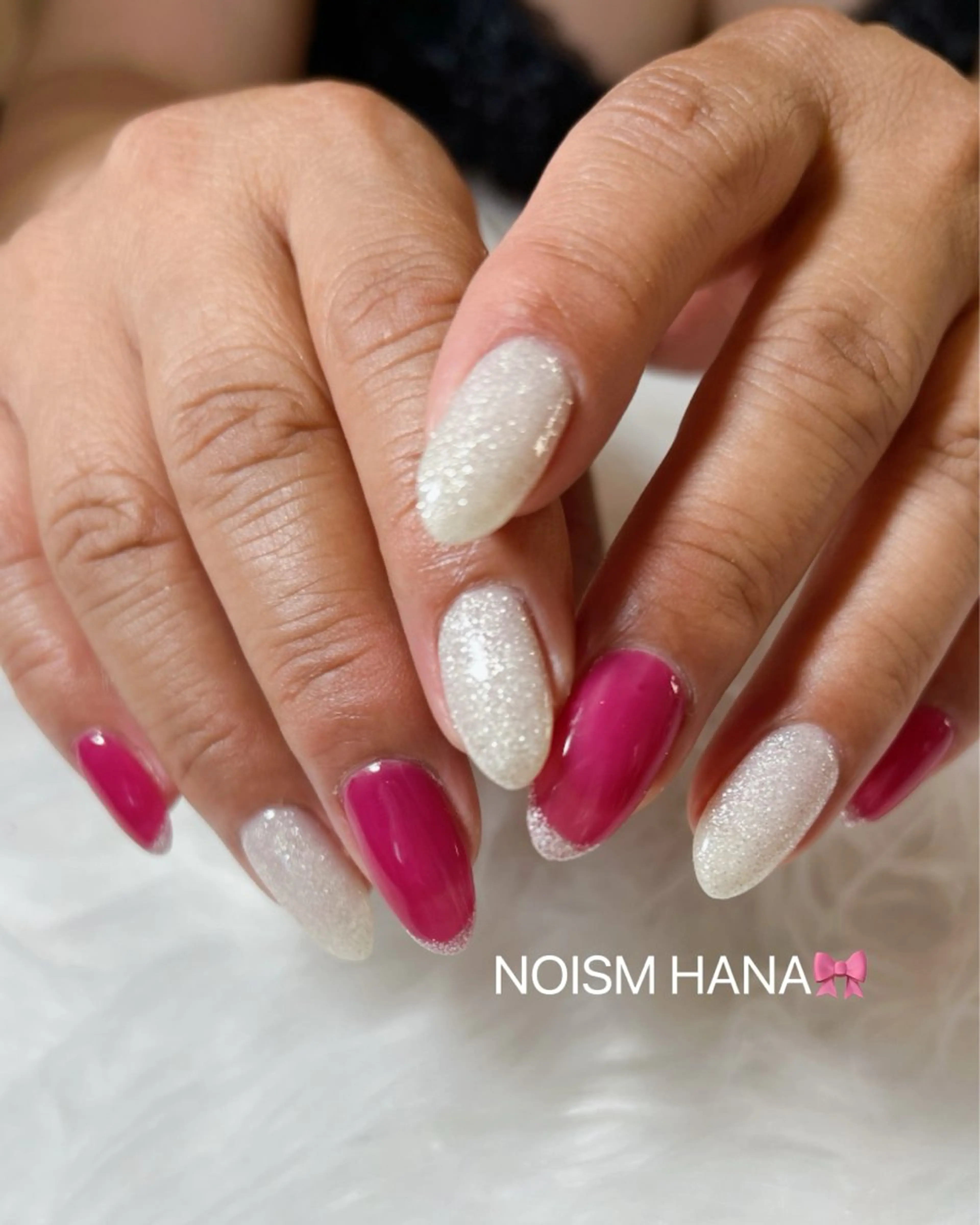 ネイル グラデーション キラキラネイル 韓国ネイル マグネットネイル ニュアンスネイル ハンドネイル 🎀大人nail /NOISMはな🎀のネイルデザイン