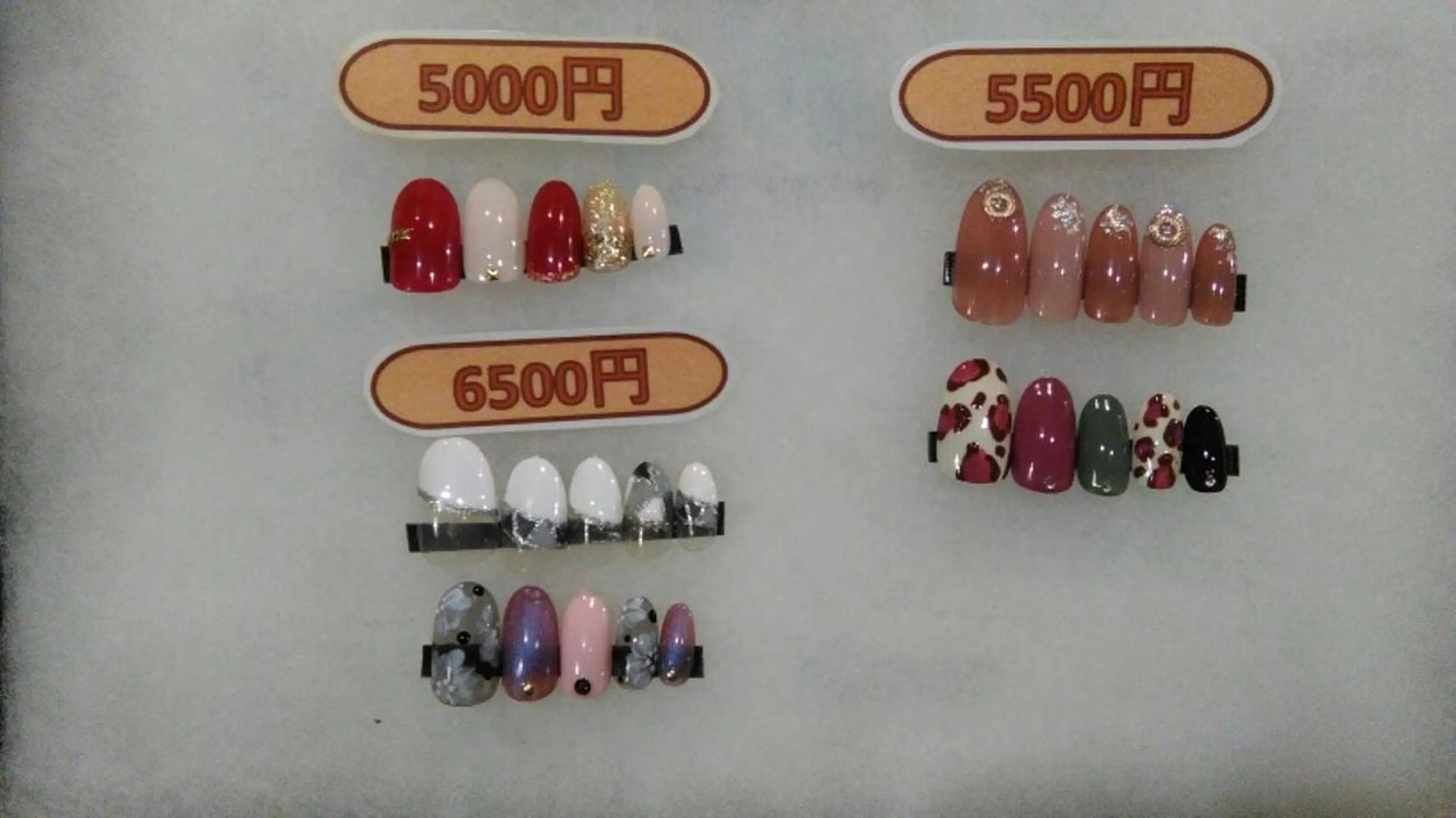 ネイル ジェルネイル ネイルサロン Cureのネイルデザイン