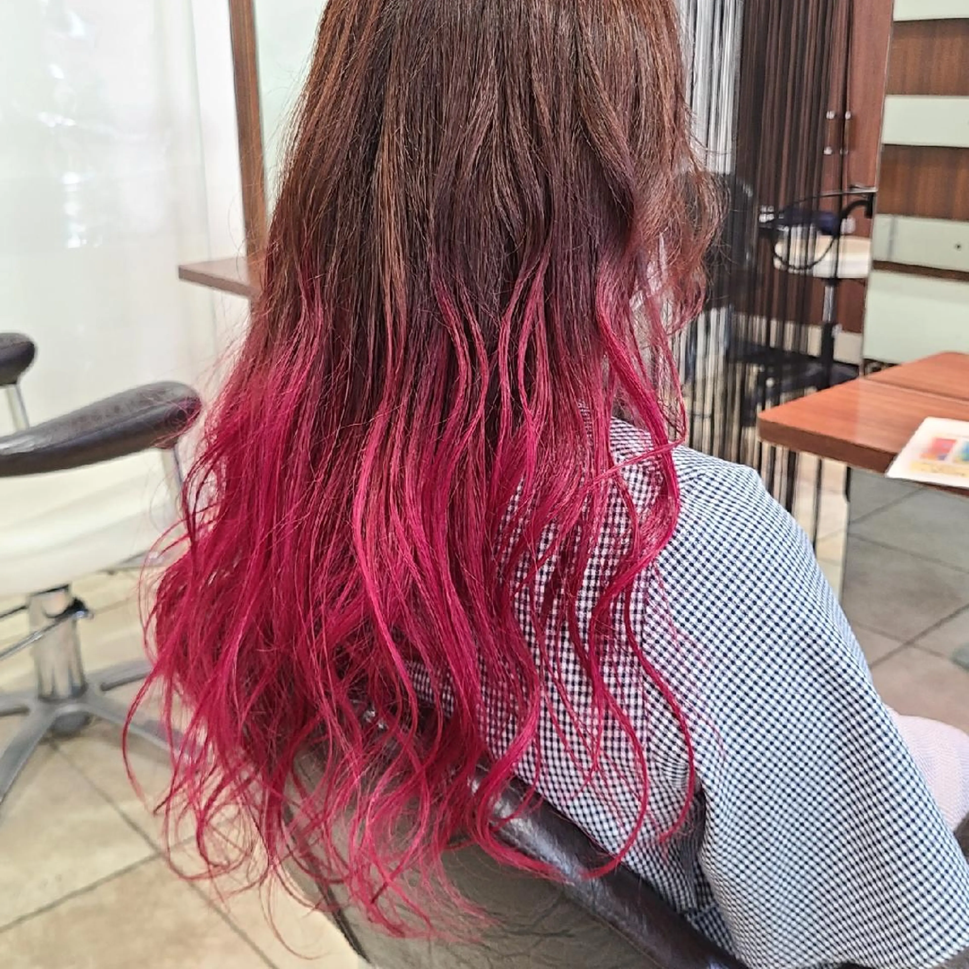 ミディアム カラー ブリーチ、デザイン  カラー福士直矢のヘアスタイル