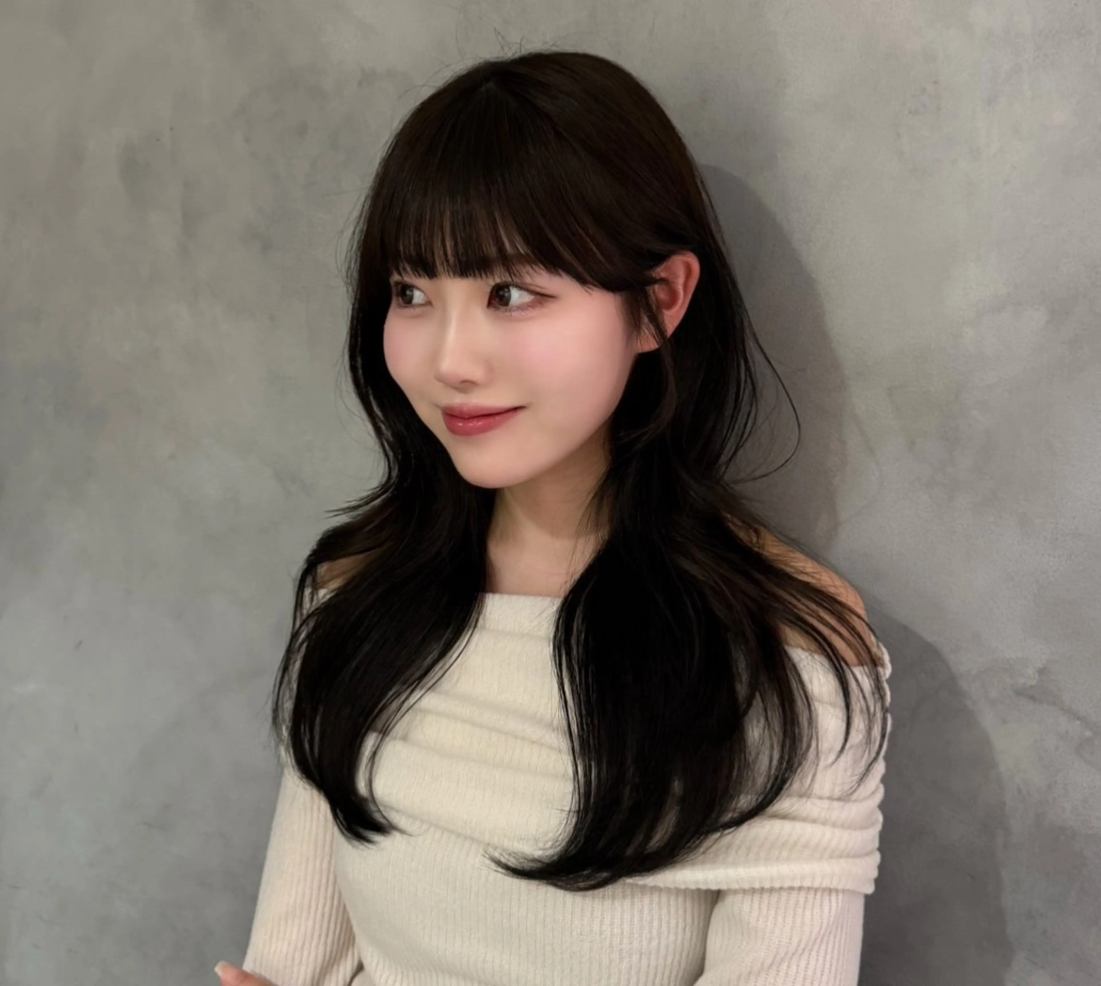 ロング カット ヘアカラー トリートメント 谷 亜澄のヘアスタイル