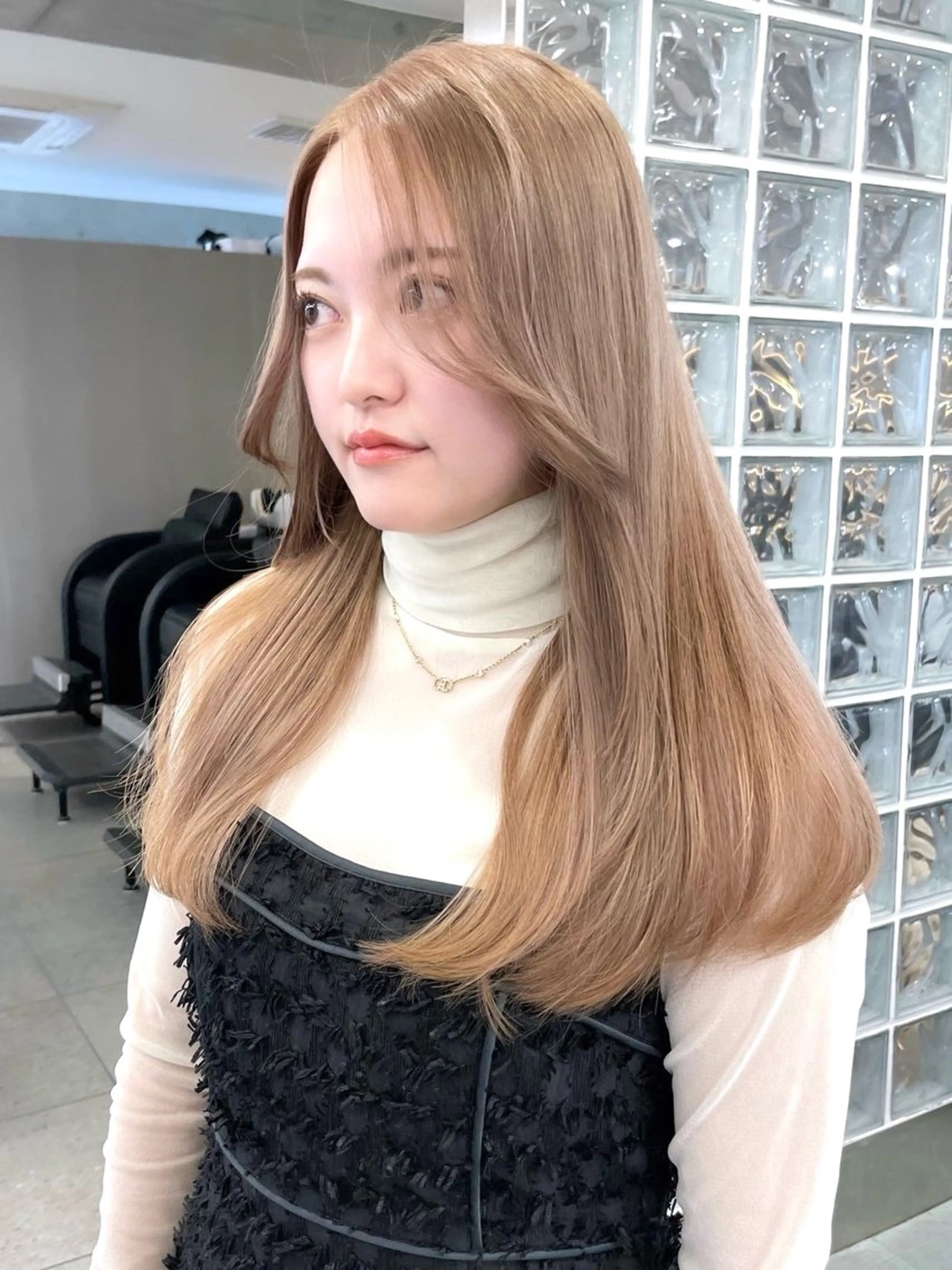 カラー 酒井 竜也のヘアスタイル