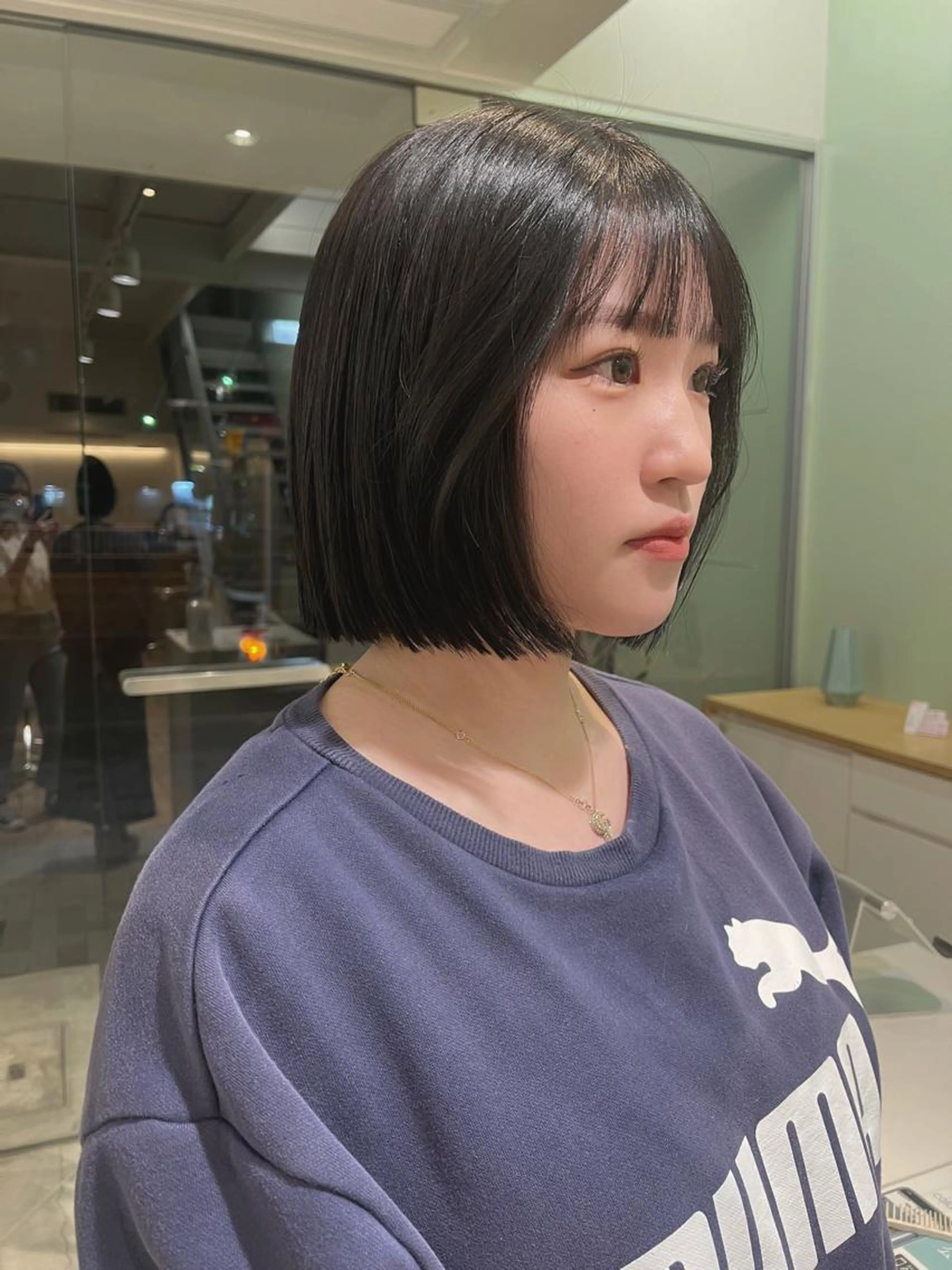 【平日限定‼️】カット＋艶カラー+ミルボン3Stepトリートメントの写真