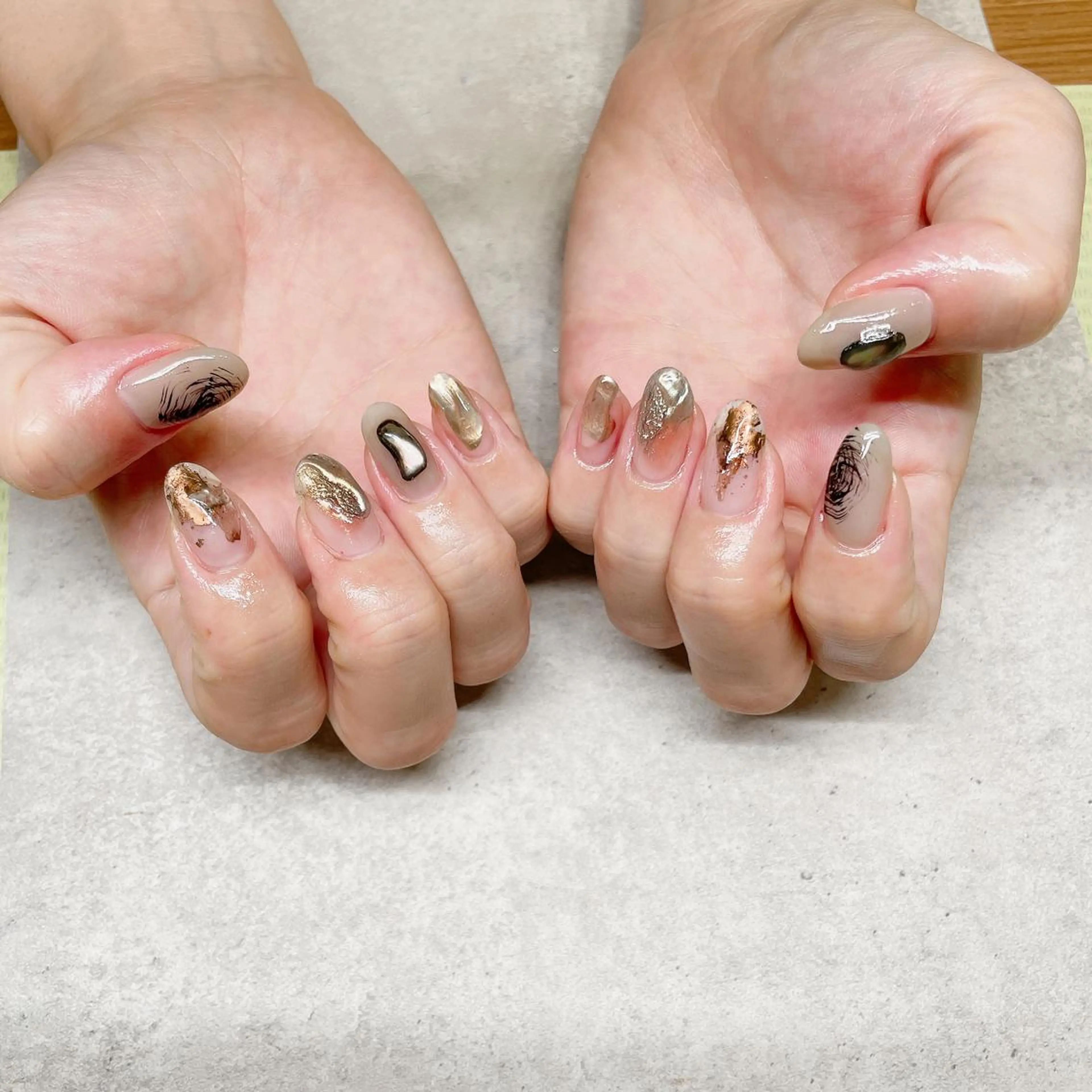 ネイル ハンドネイル A85G ayakoのネイルデザイン