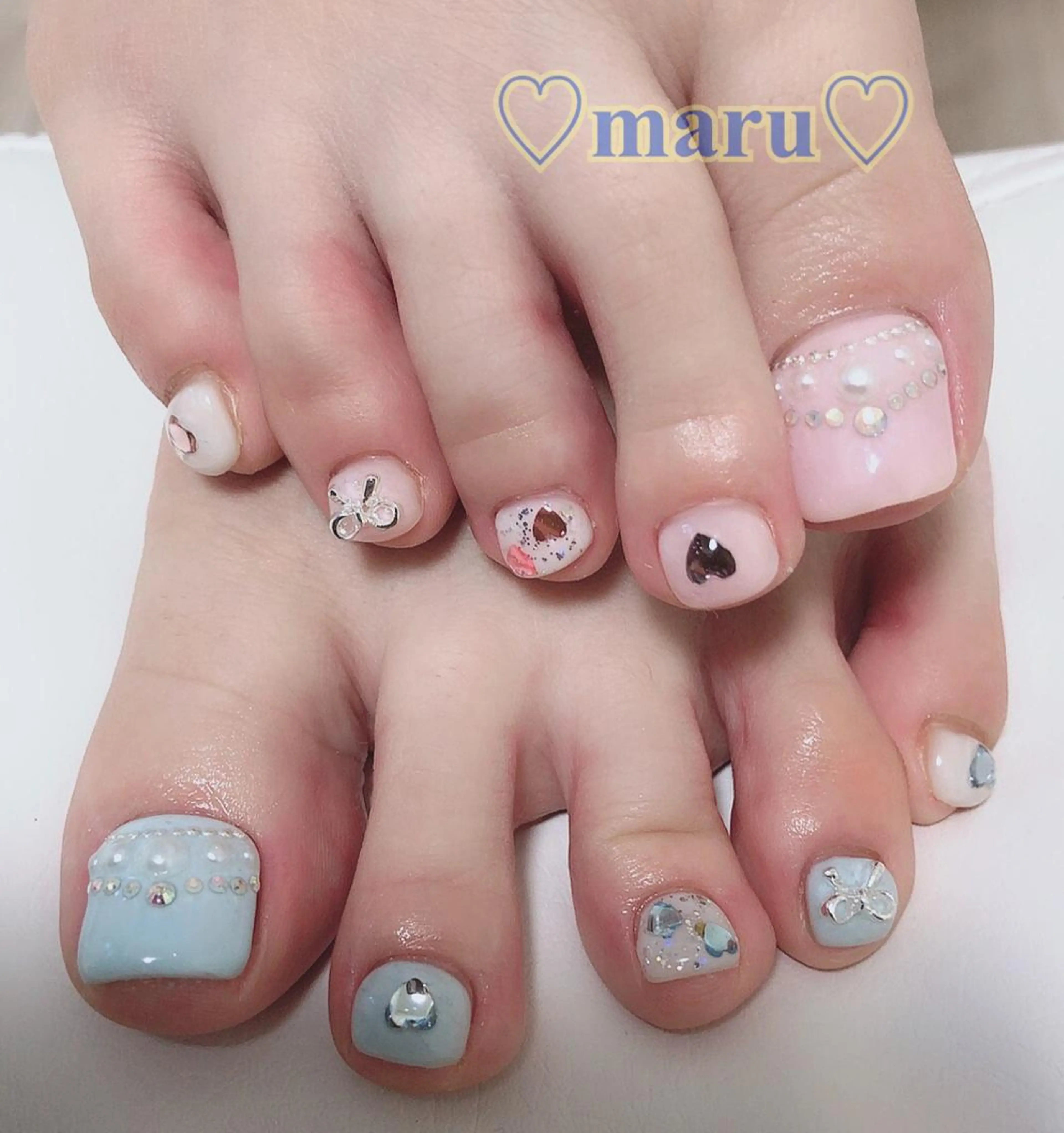 ネイル ハンドネイル フットネイル まるみ ♡のネイルデザイン