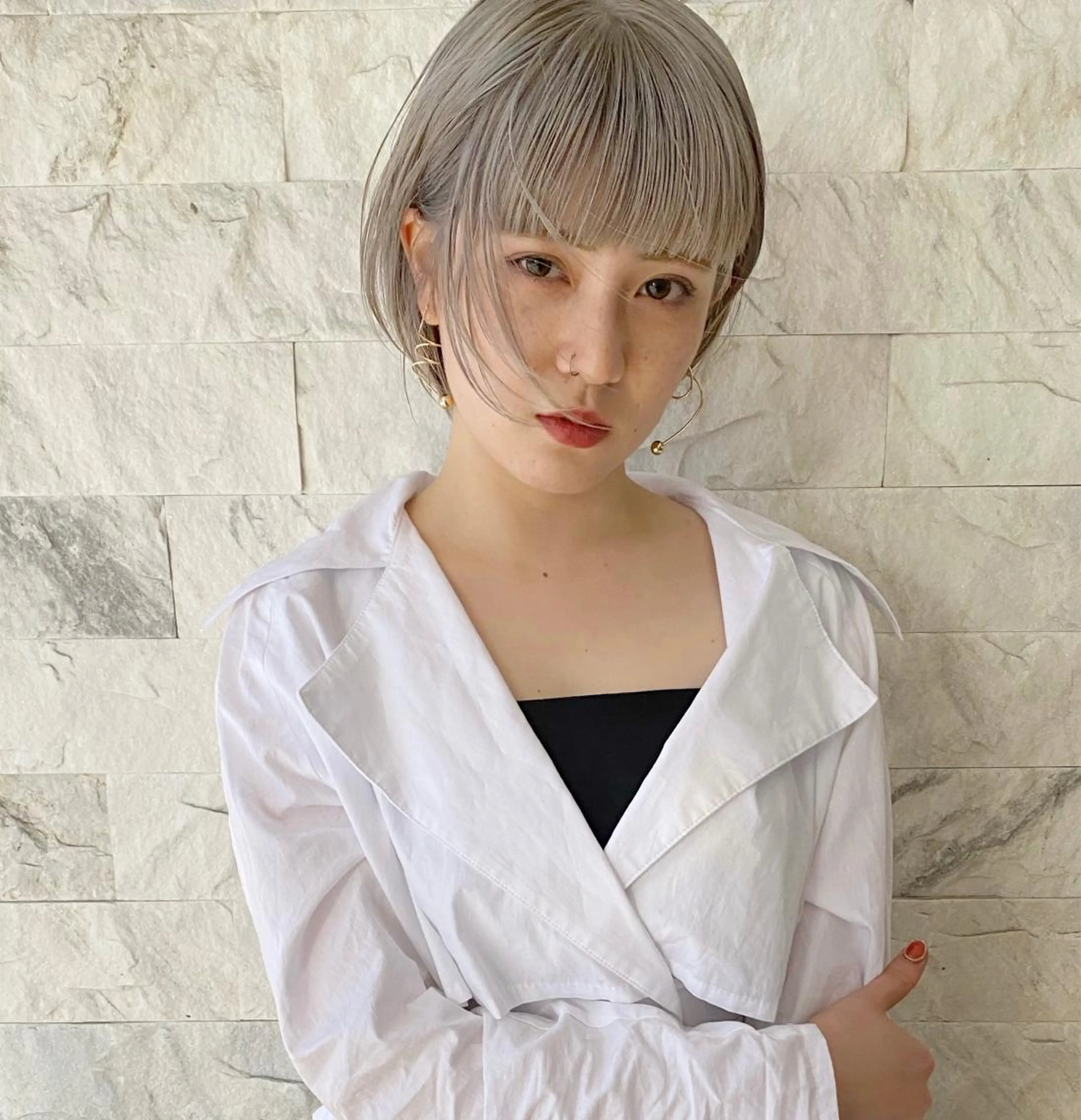 ミディアム カラー ベージュカラー ヘアカラー Piaコータロー ハイトーン&‪ボブのヘアスタイル