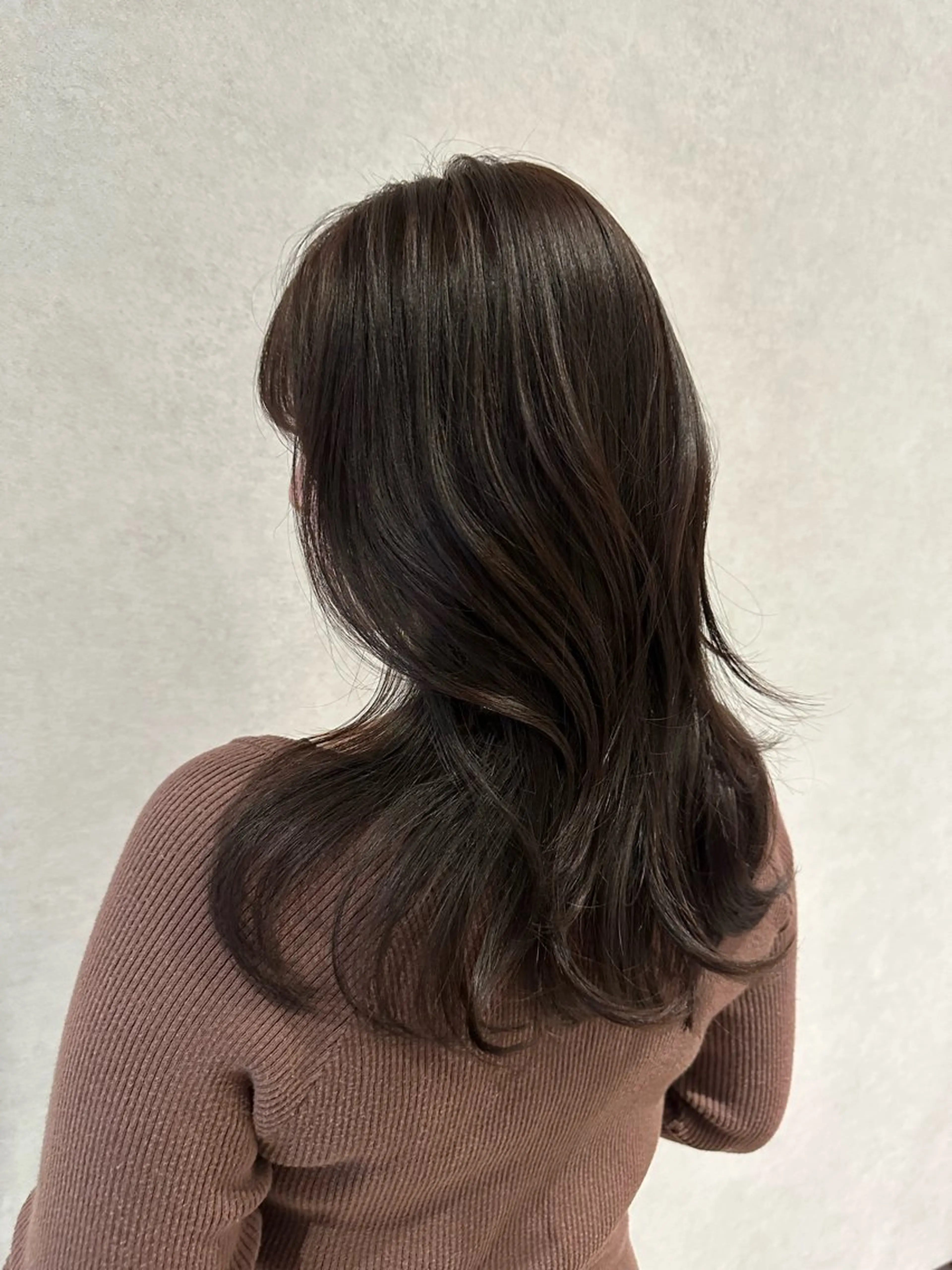 セミロング カラー レイヤー/ハッシュ 渋谷/サッタのヘアスタイル