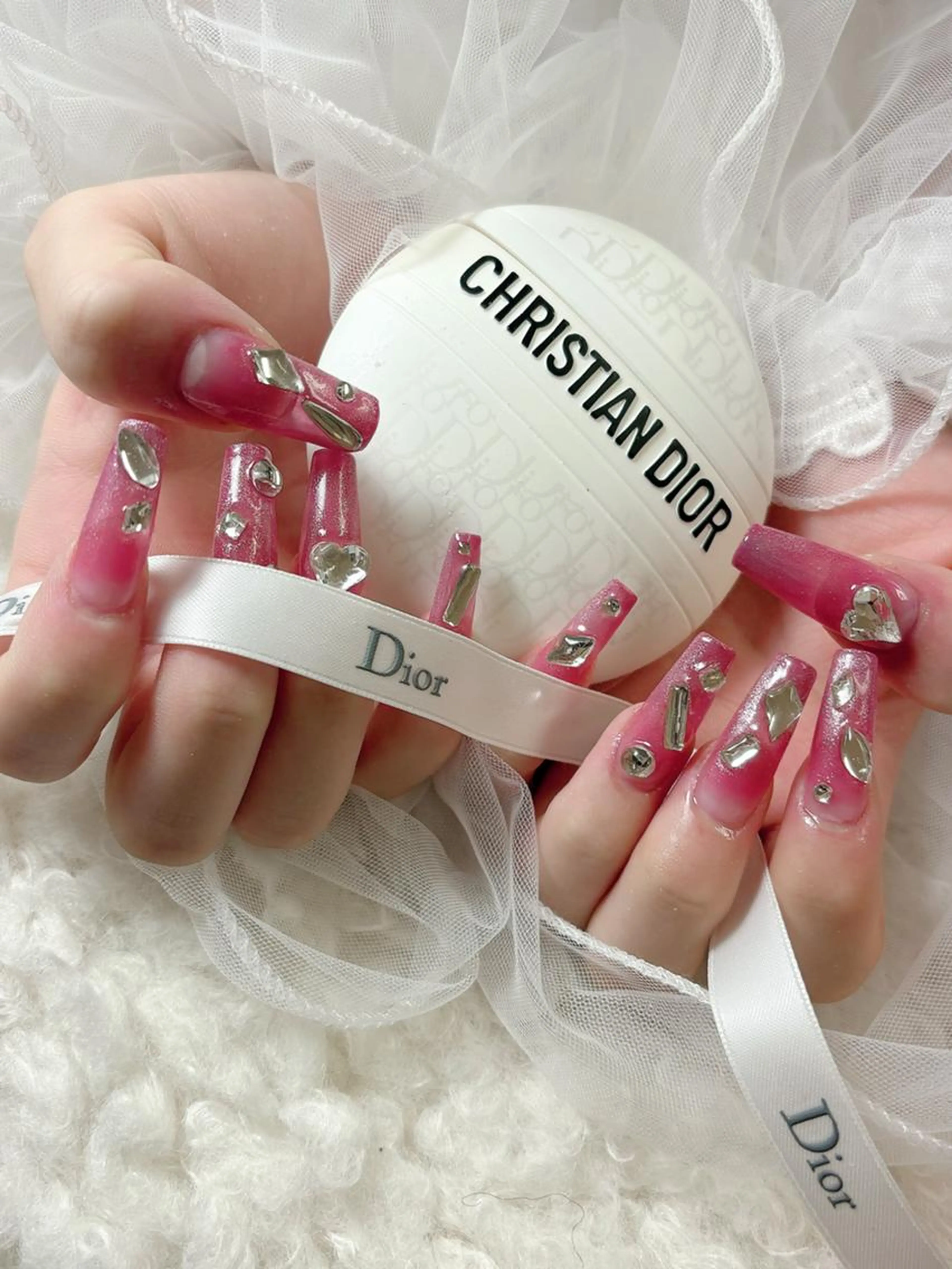 【オフあり】ストーン、パーツ無制限つけ放題 ¥8500の写真