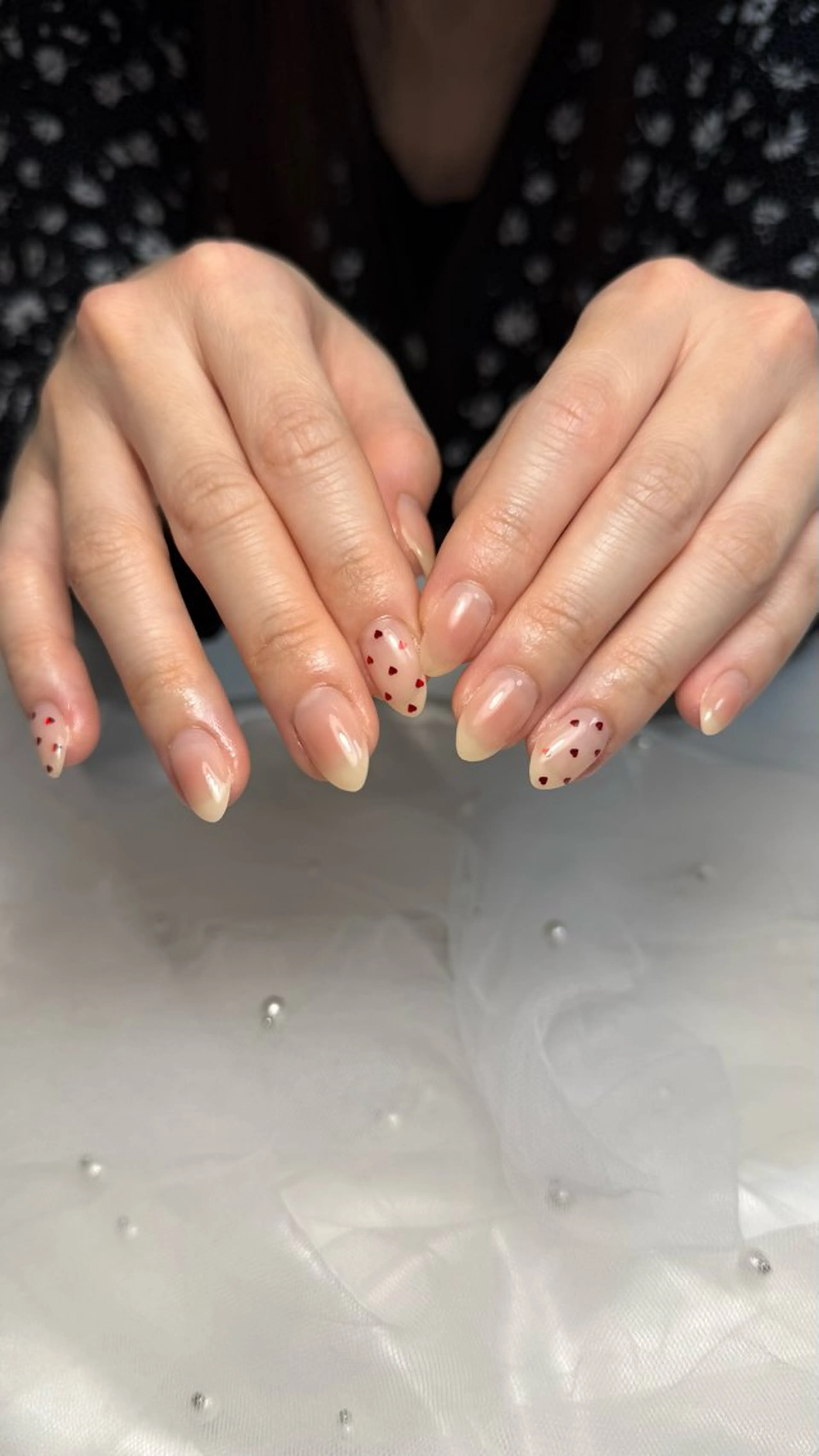 ネイル チークネイル ハート ホログラムネイル ハンドネイル andK nail salonのネイルデザイン