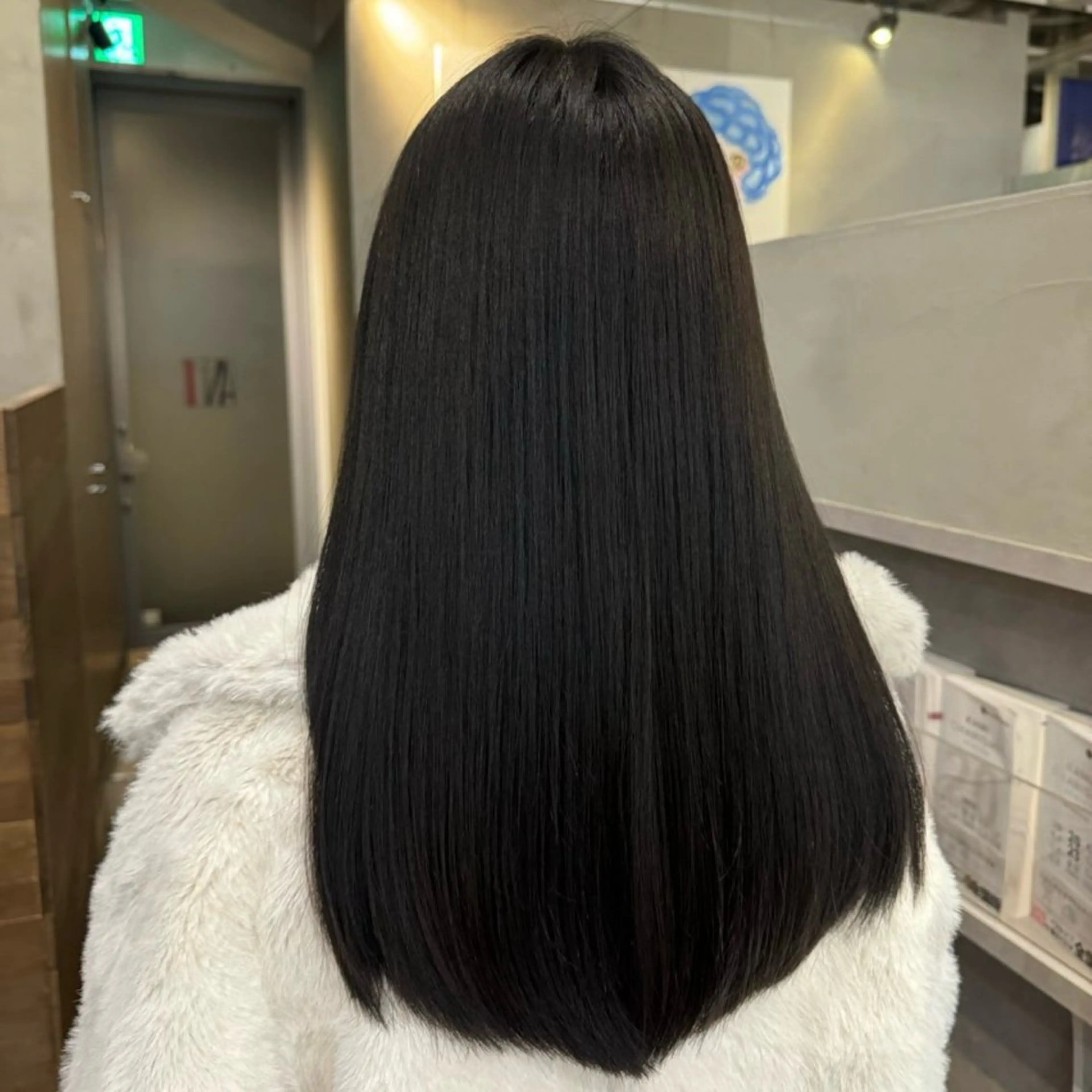 ロング yiye KEITOのヘアスタイル