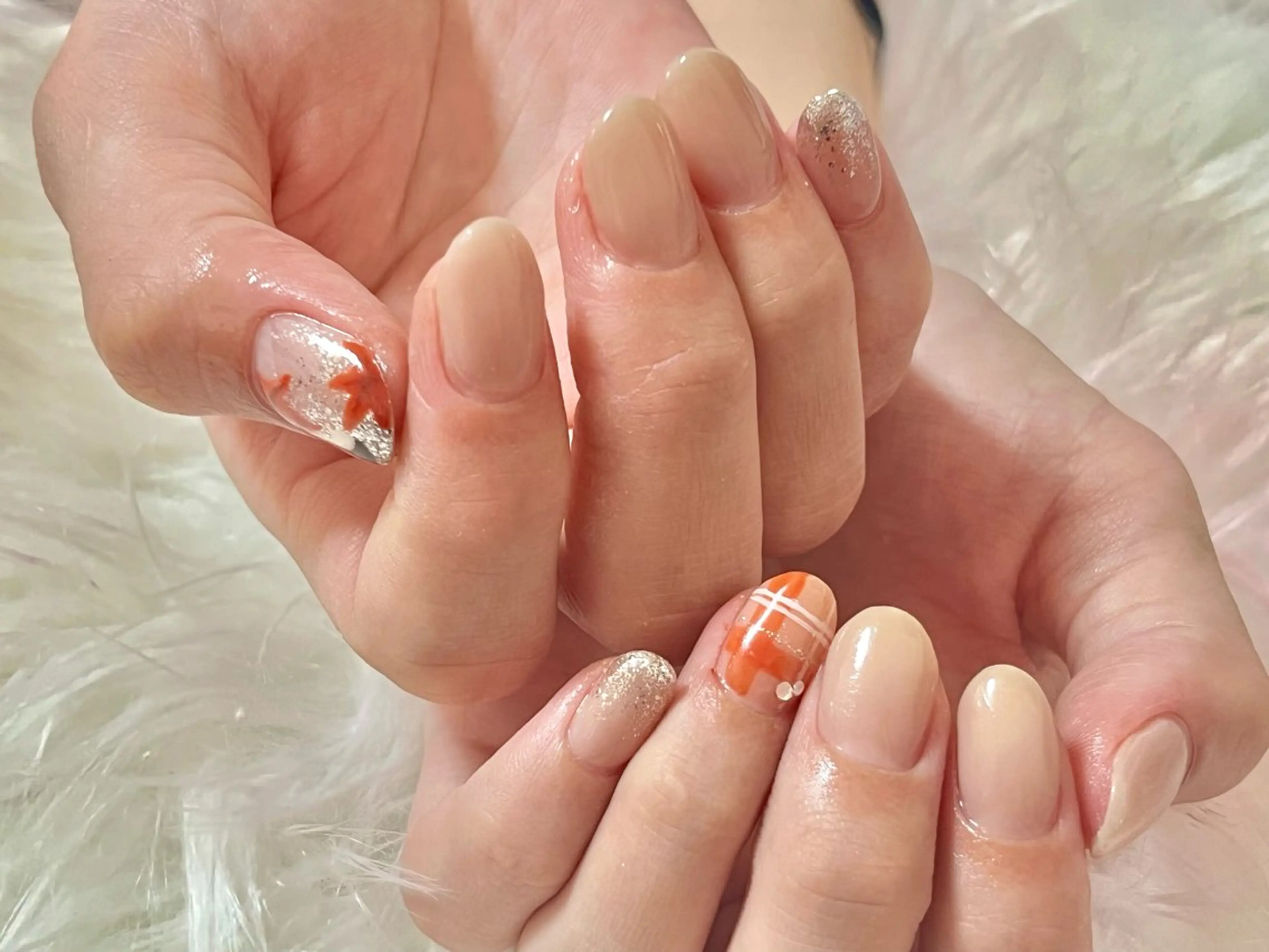 ネイル hohomi .のネイルデザイン