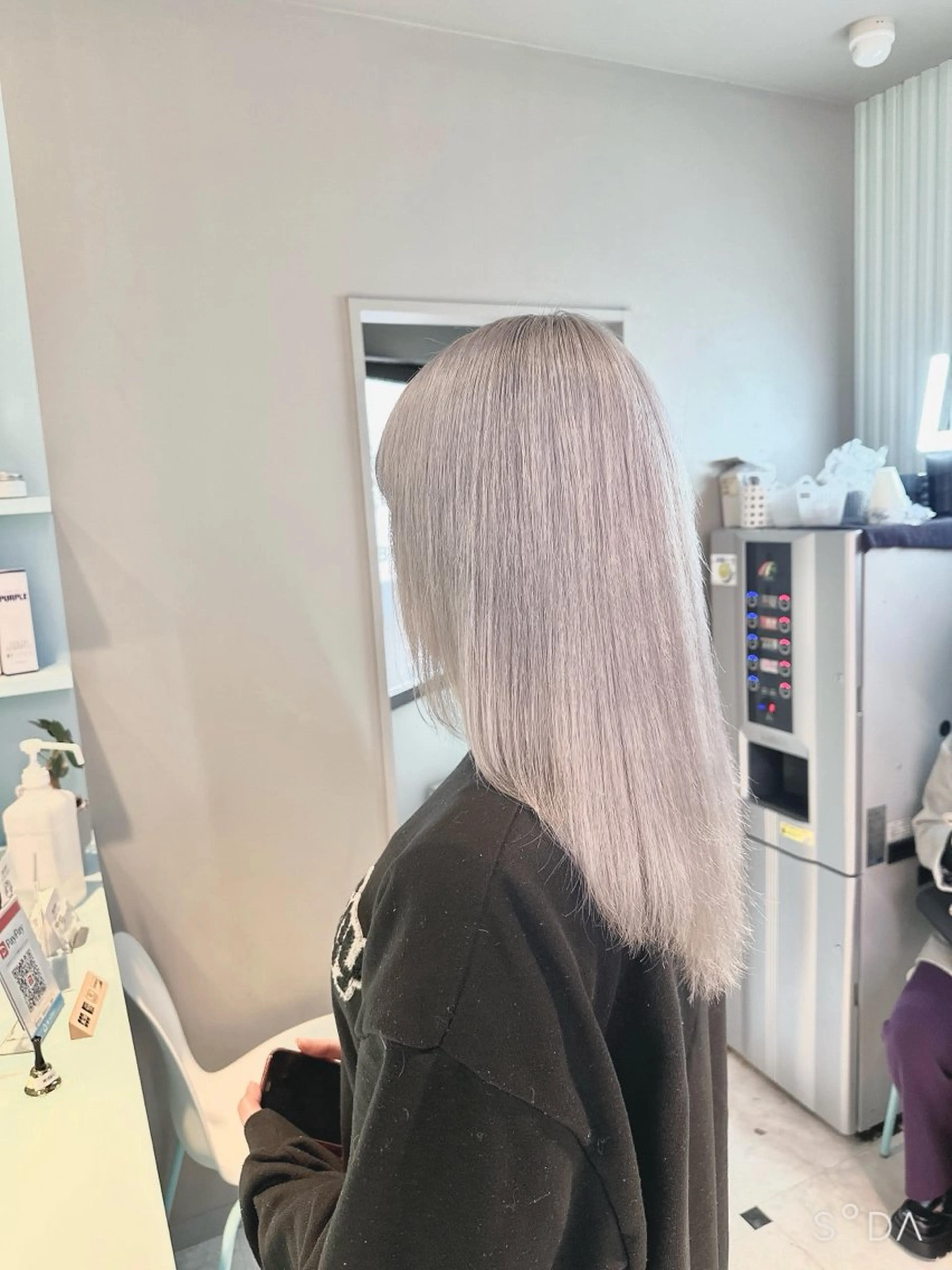 セミロング カラー ヘアカラー トリートメント ヘアセット 🪄池袋ハイトーン 🪄ブリーチカラーのヘアスタイル