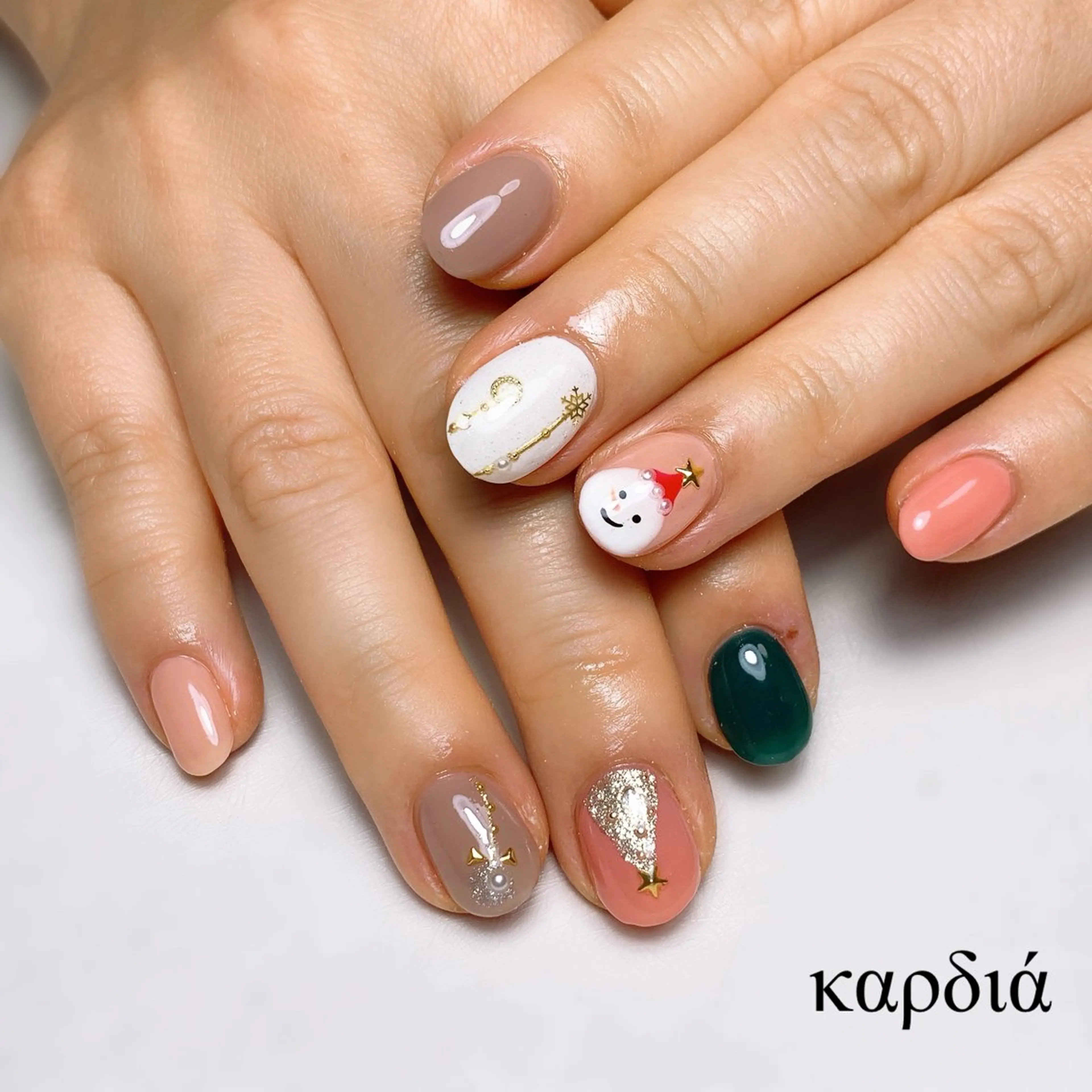 ネイル ハンドネイル καρδιά -ｶﾙﾃﾞｨｱ-のネイルデザイン