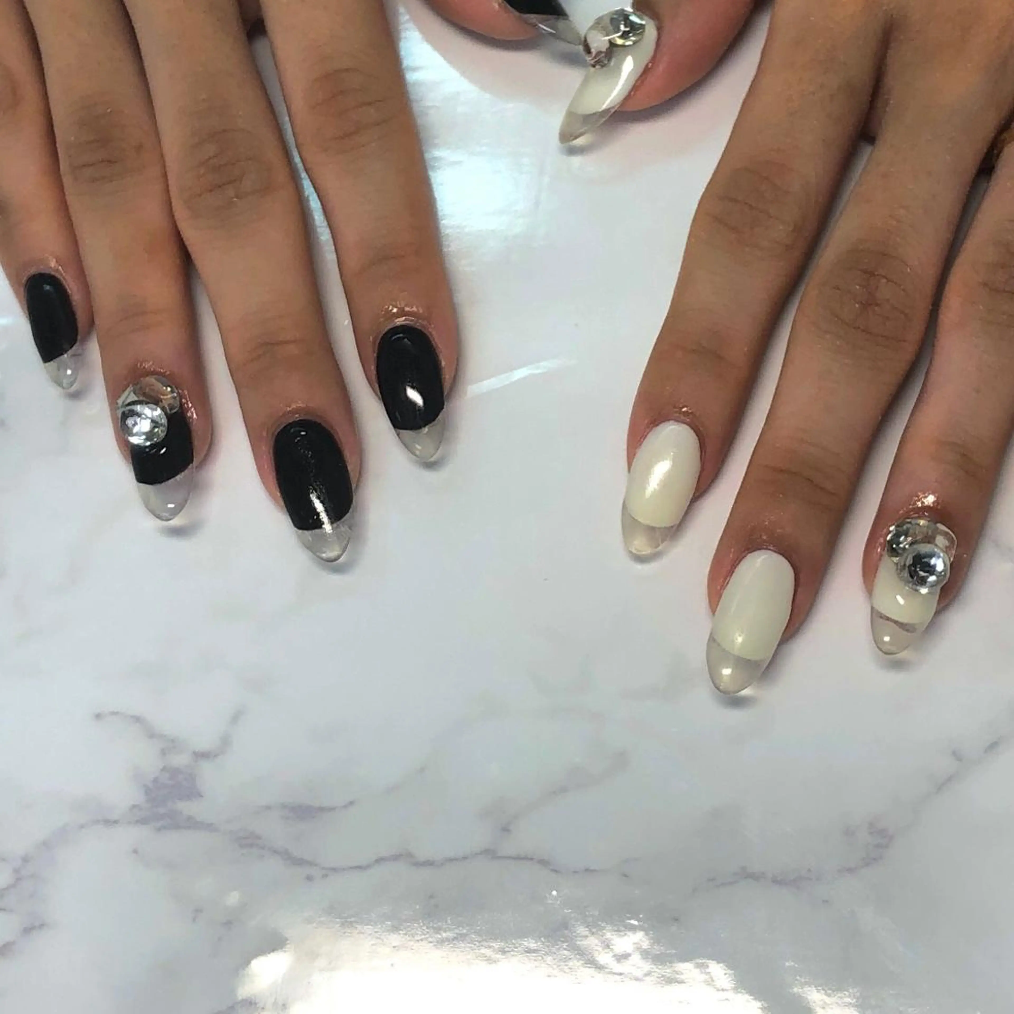 ネイル クリアネイル 長さ出し i'm nailのネイルデザイン