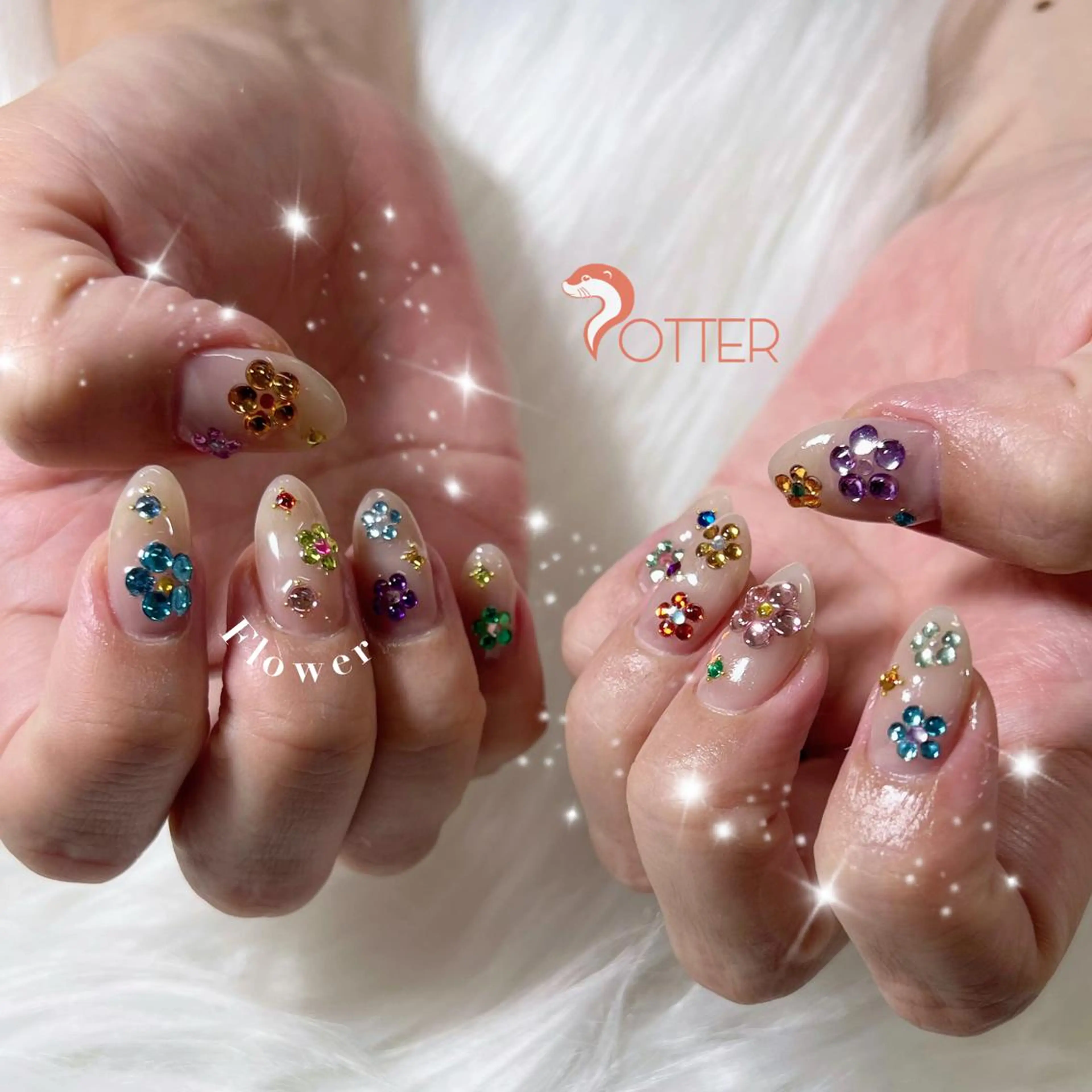 ネイル ストーンネイル OTTER NAILのネイルデザイン