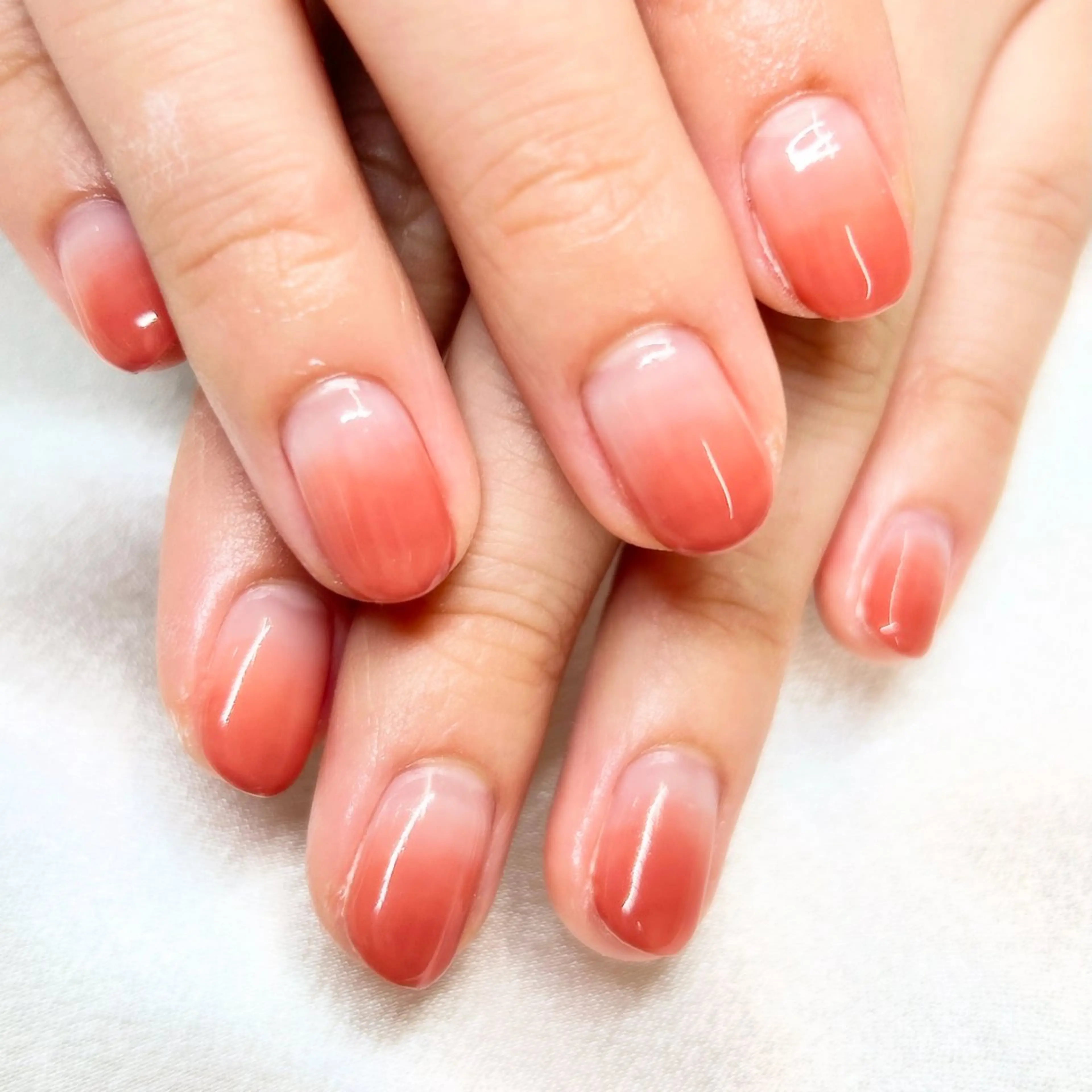 ネイル 桜ネイル グラデーション シンプルネイル ハンドネイル Forca total studio所属・Forca Airaのネイルデザイン