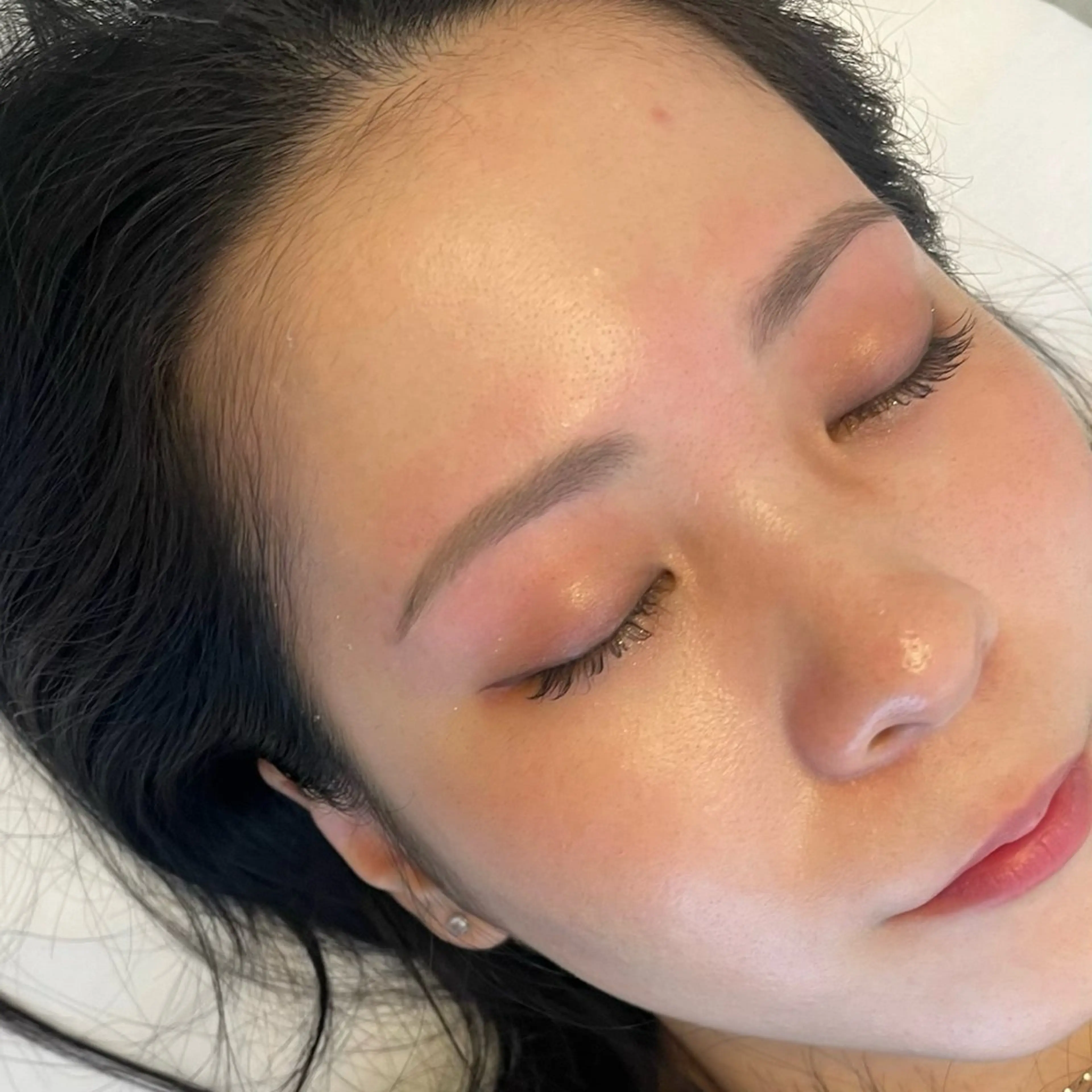 アイブロウ 眉毛ワックス脱毛 beauty salon uluの眉毛・アイブロウイメージ