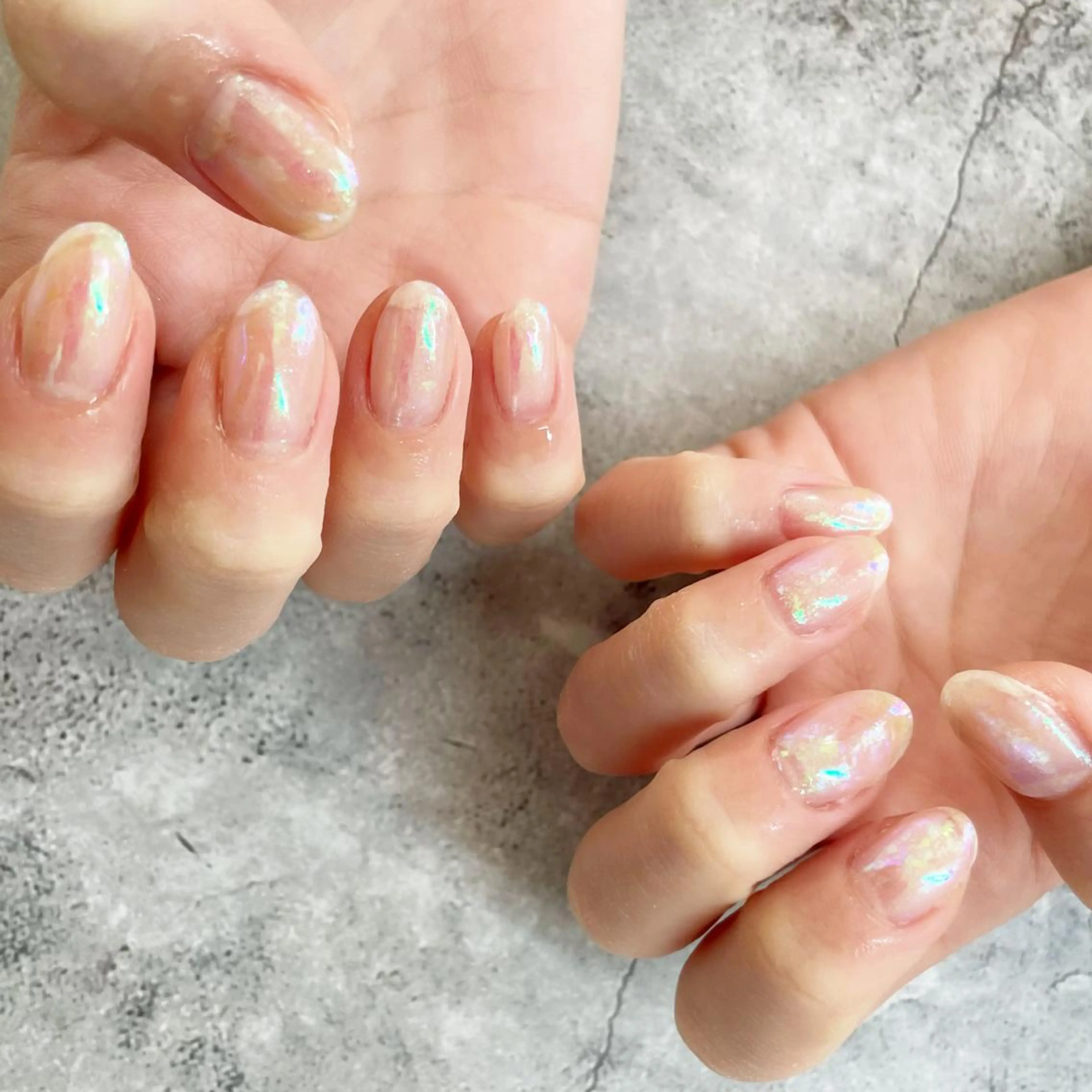 ネイル オーロラネイル ワンカラーネイル ハンドネイル Classy【クラッシー】所属・Classy: Mizukiのネイルデザイン