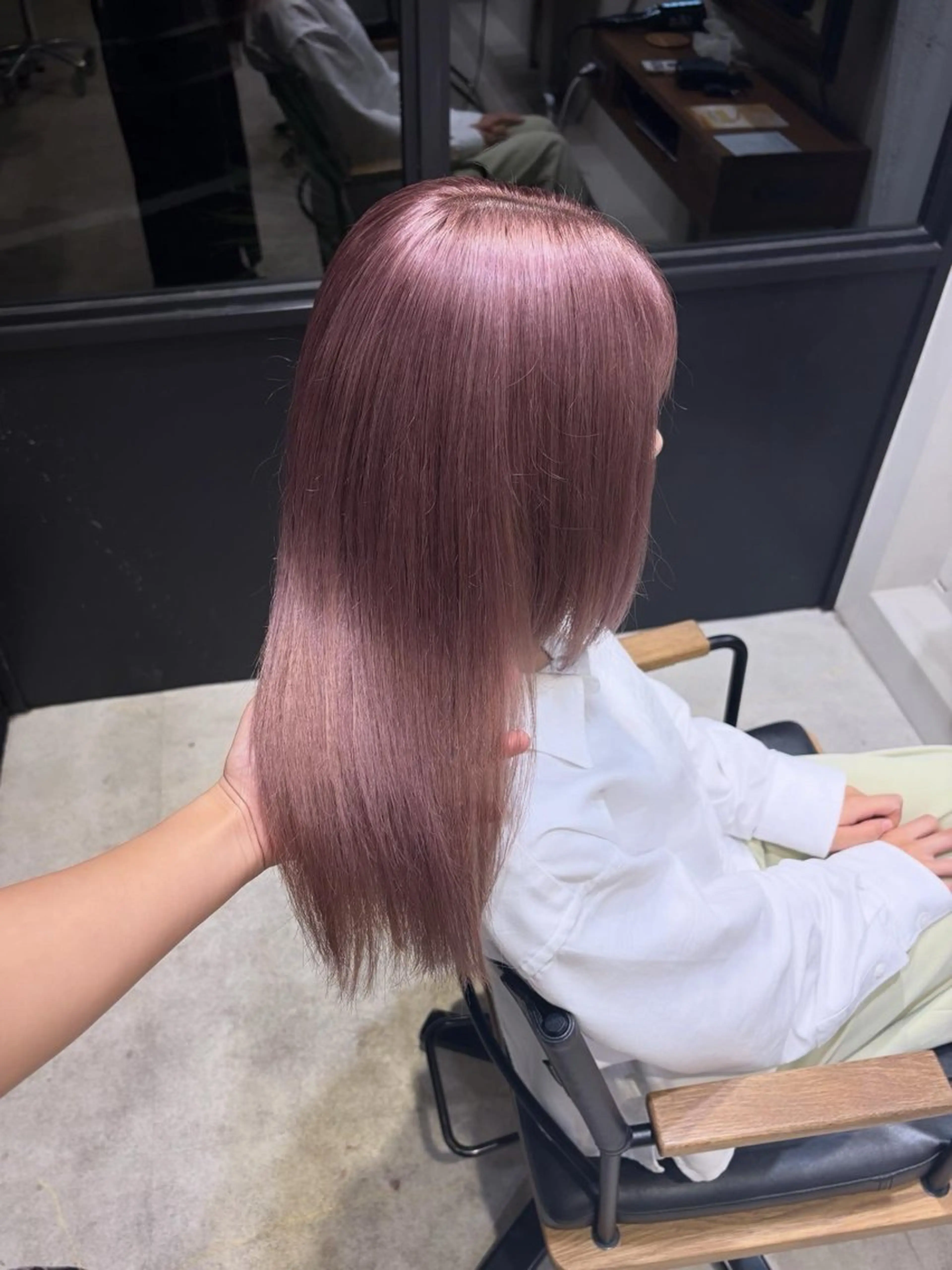 ロング ヘアカラー トリートメント エデル所属・⠀ hinaのヘアスタイル