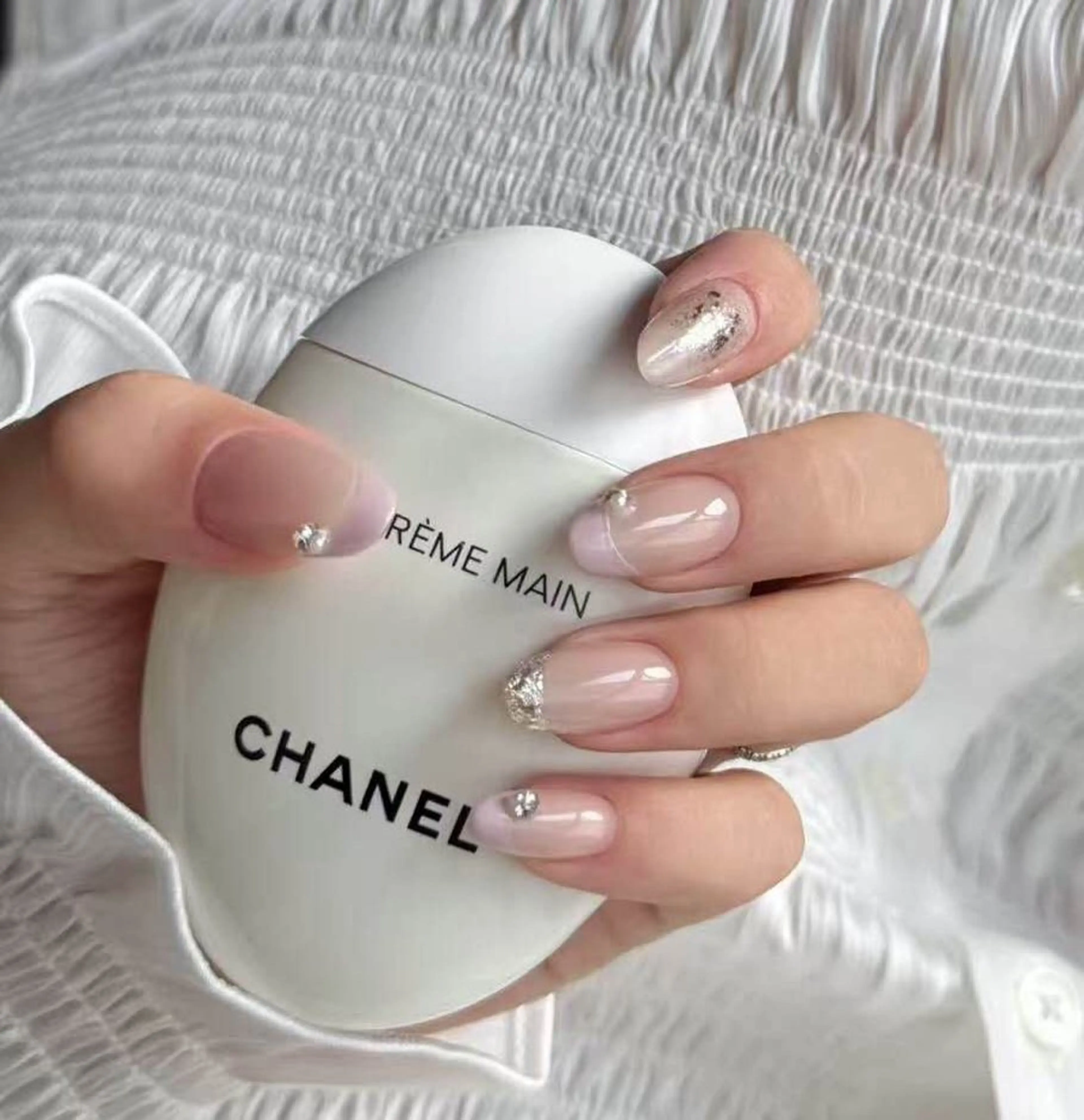 ネイル オーロラネイル フラワーネイル フットネイル フレンチネイル ジェルネイル ハンドネイル BabyYouMi ねねのネイルデザイン