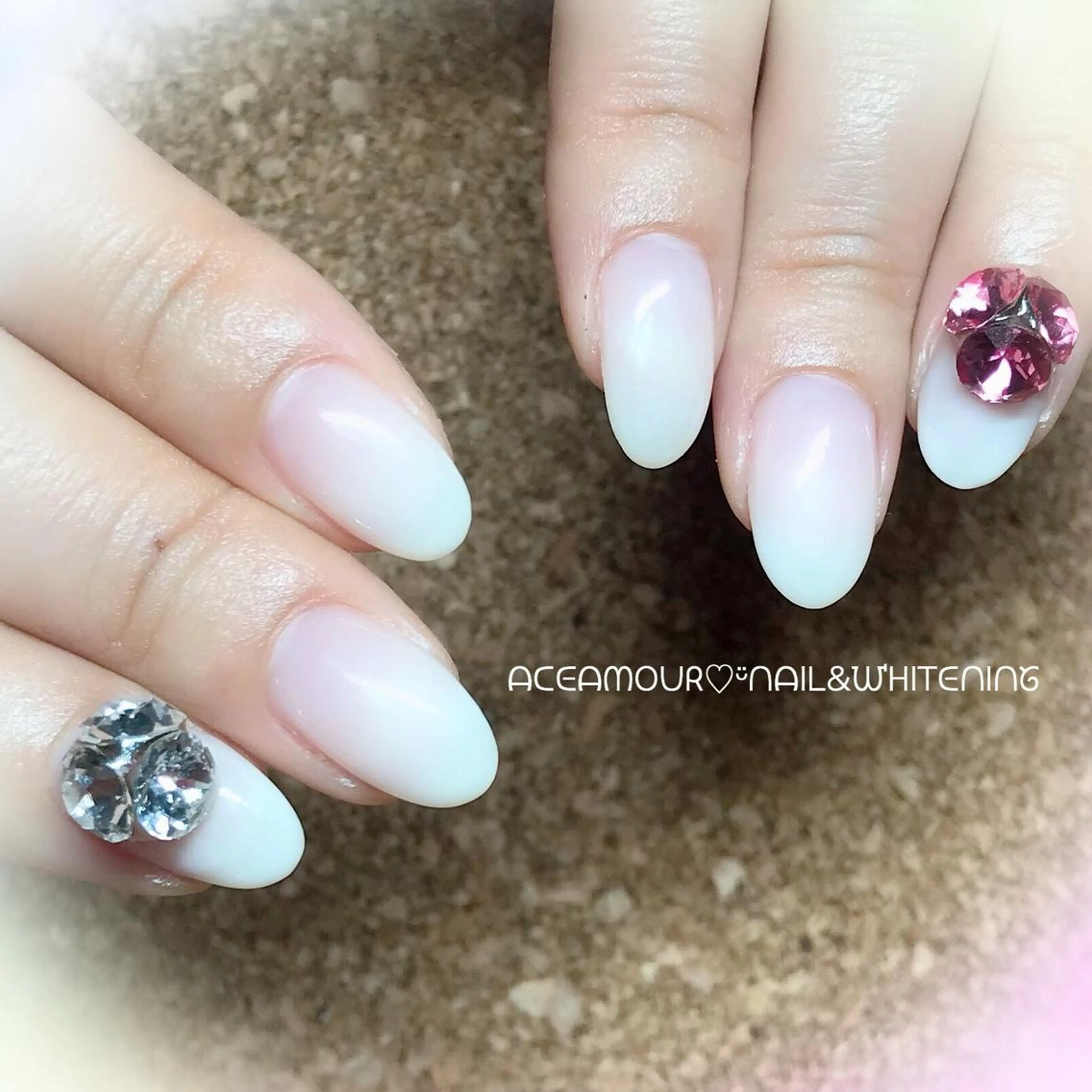 ネイル ネイル/耳つぼ /新ホワイトニングのネイルデザイン