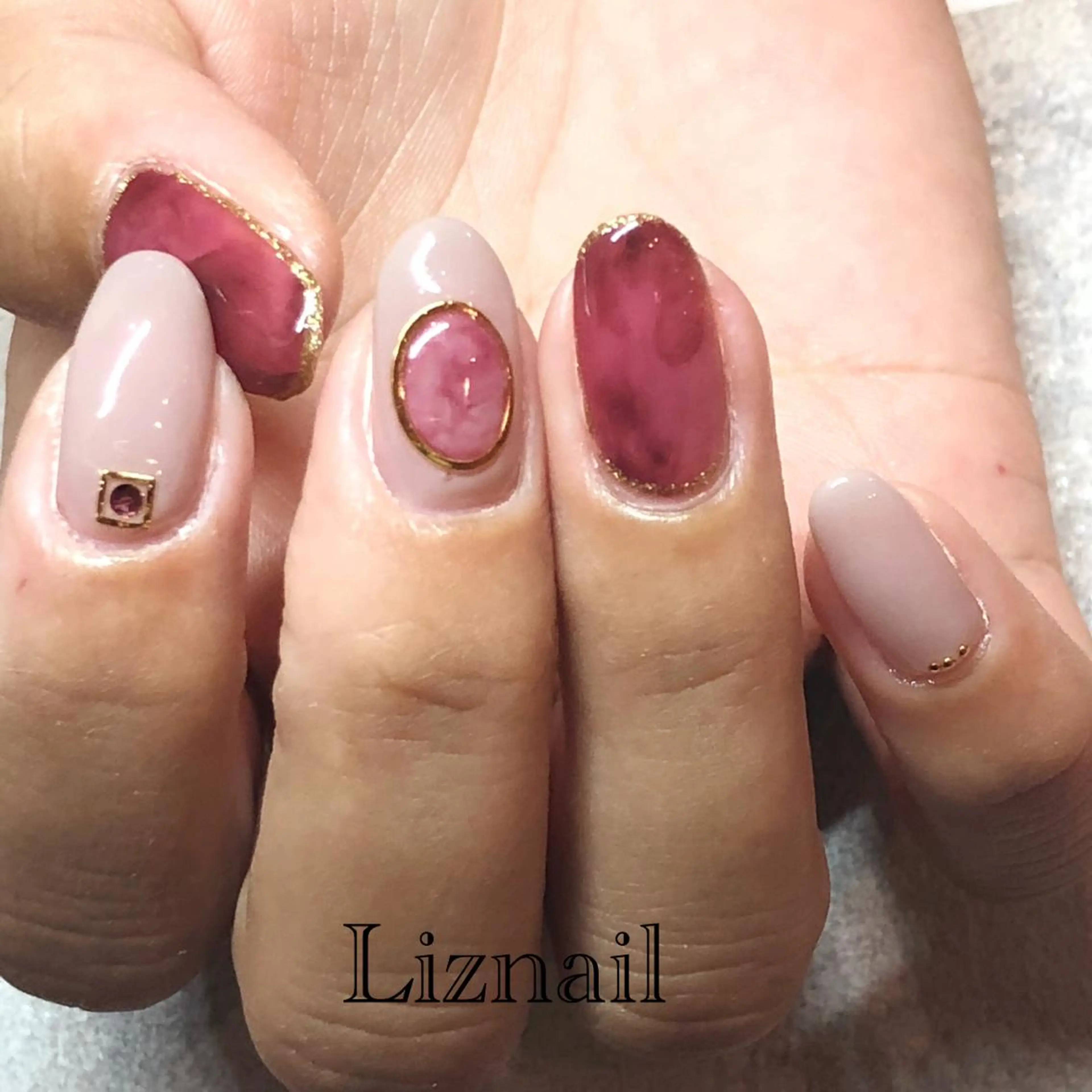 ネイル Rawr / saoriのネイルデザイン