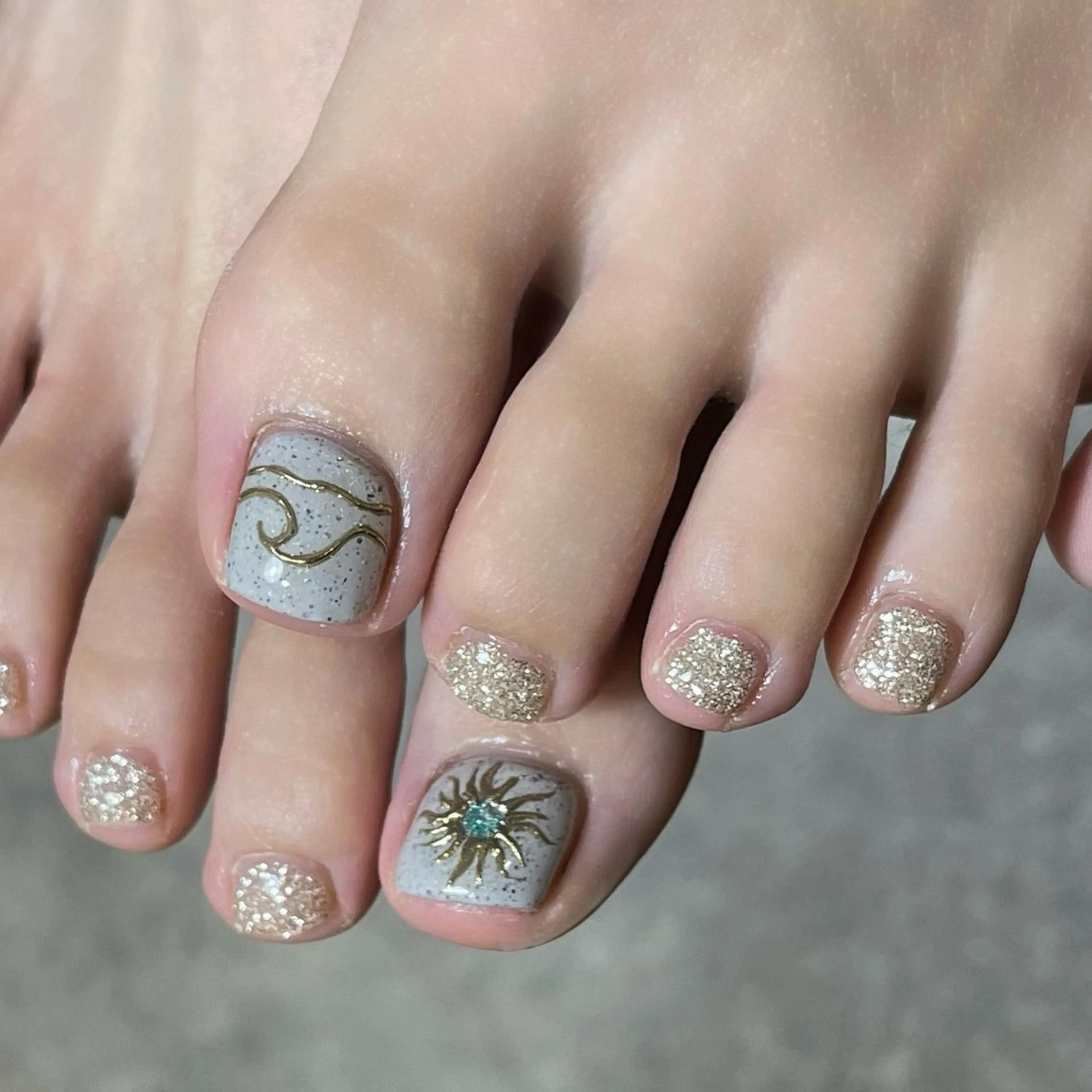 ネイル フットネイル r'e blanc wakaのネイルデザイン