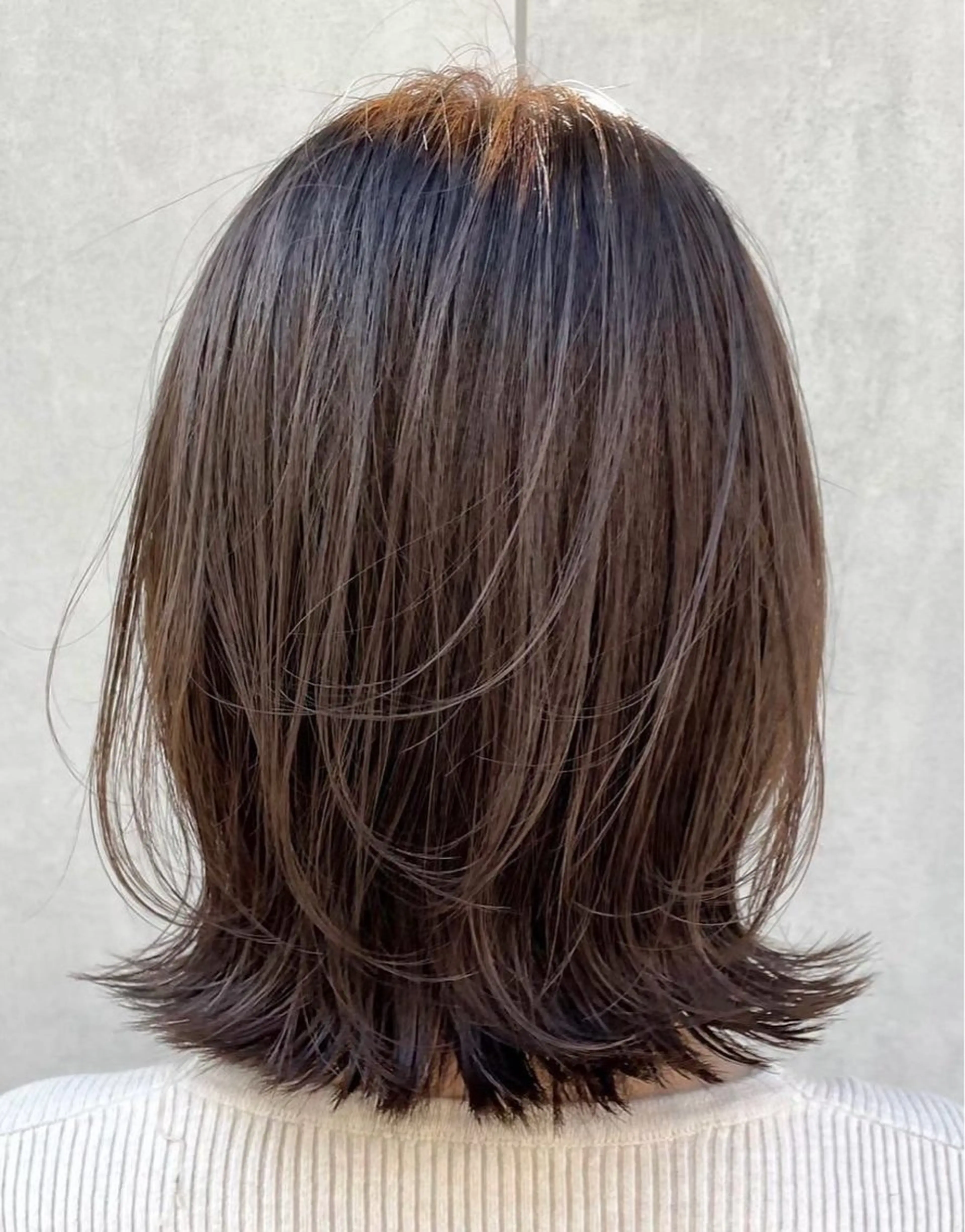 ミディアム 小顔カット 外ハネヘア ハイライトカラー メンズカット/杉山誠のヘアスタイル