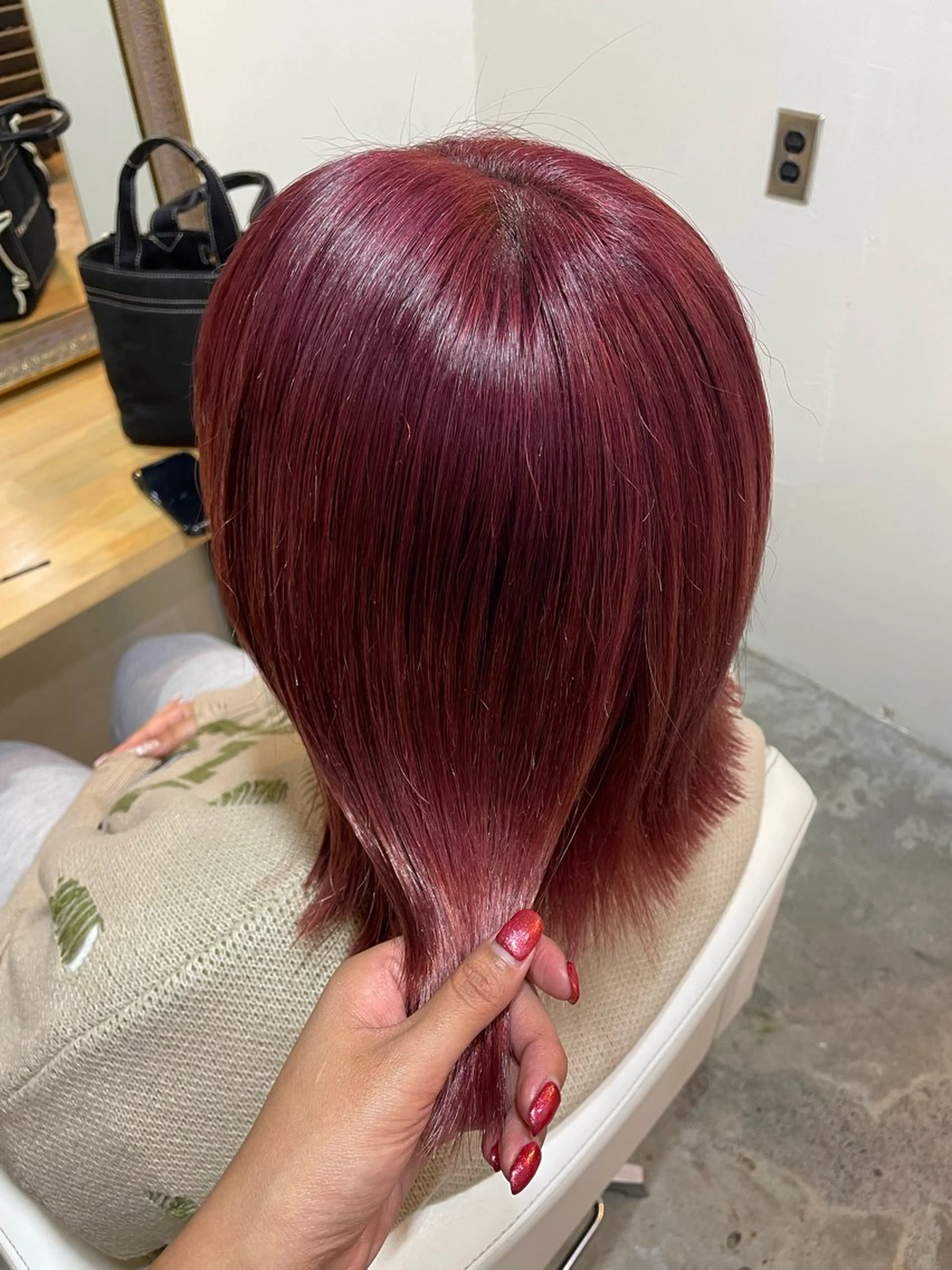 ミディアム カラー ブリーチ ピンクカラー 艶カラー/ハイトーン Anjuのヘアスタイル