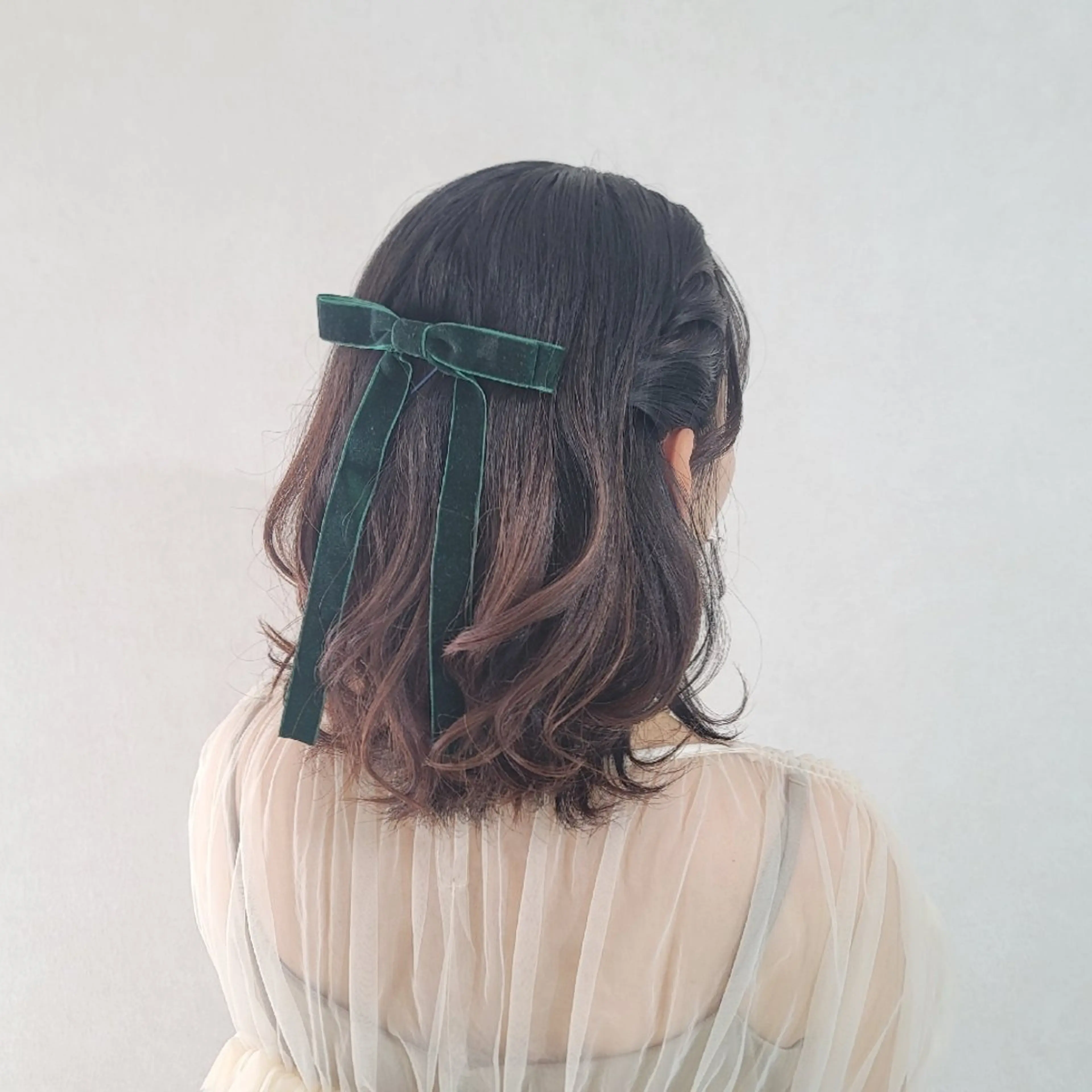 ミディアム ヘアアレンジ ヘアセット 渥美 寿美翔のヘアスタイル