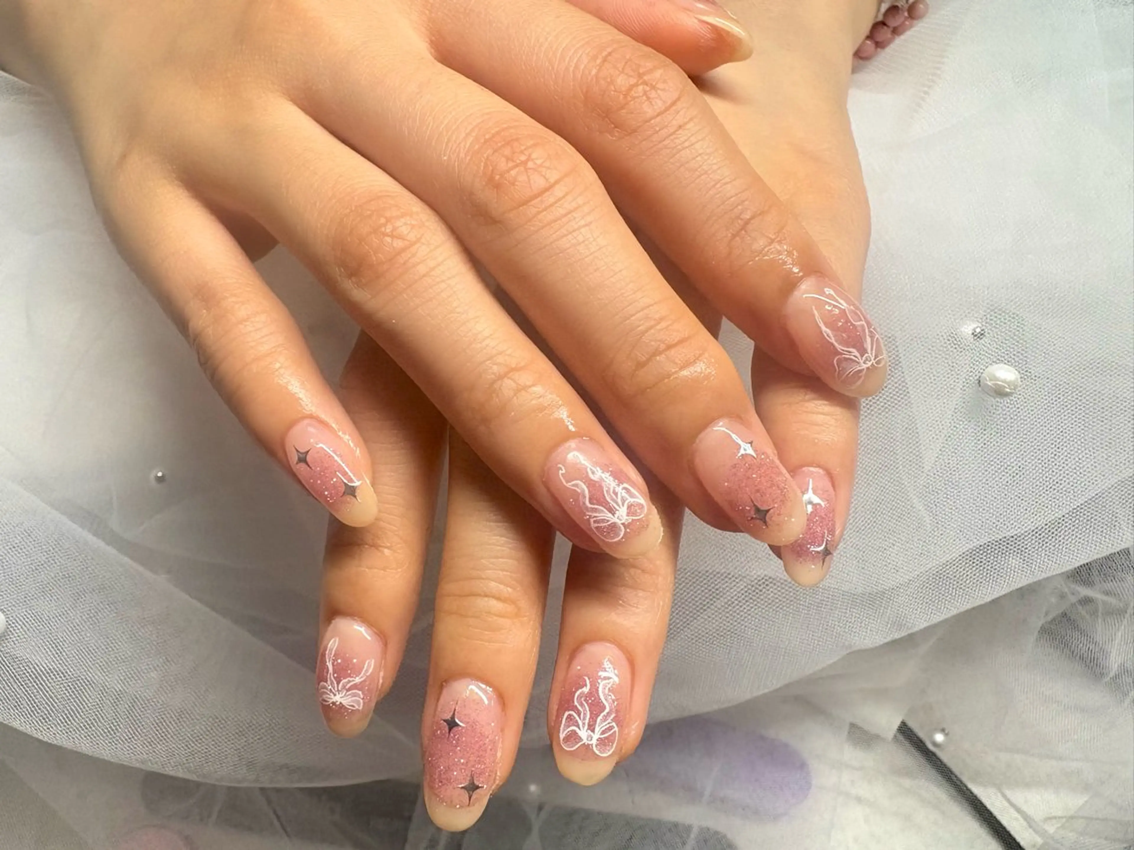 ネイル チークネイル フラッシュネイル ジェルネイル ハンドネイル tanaka miyuのネイルデザイン