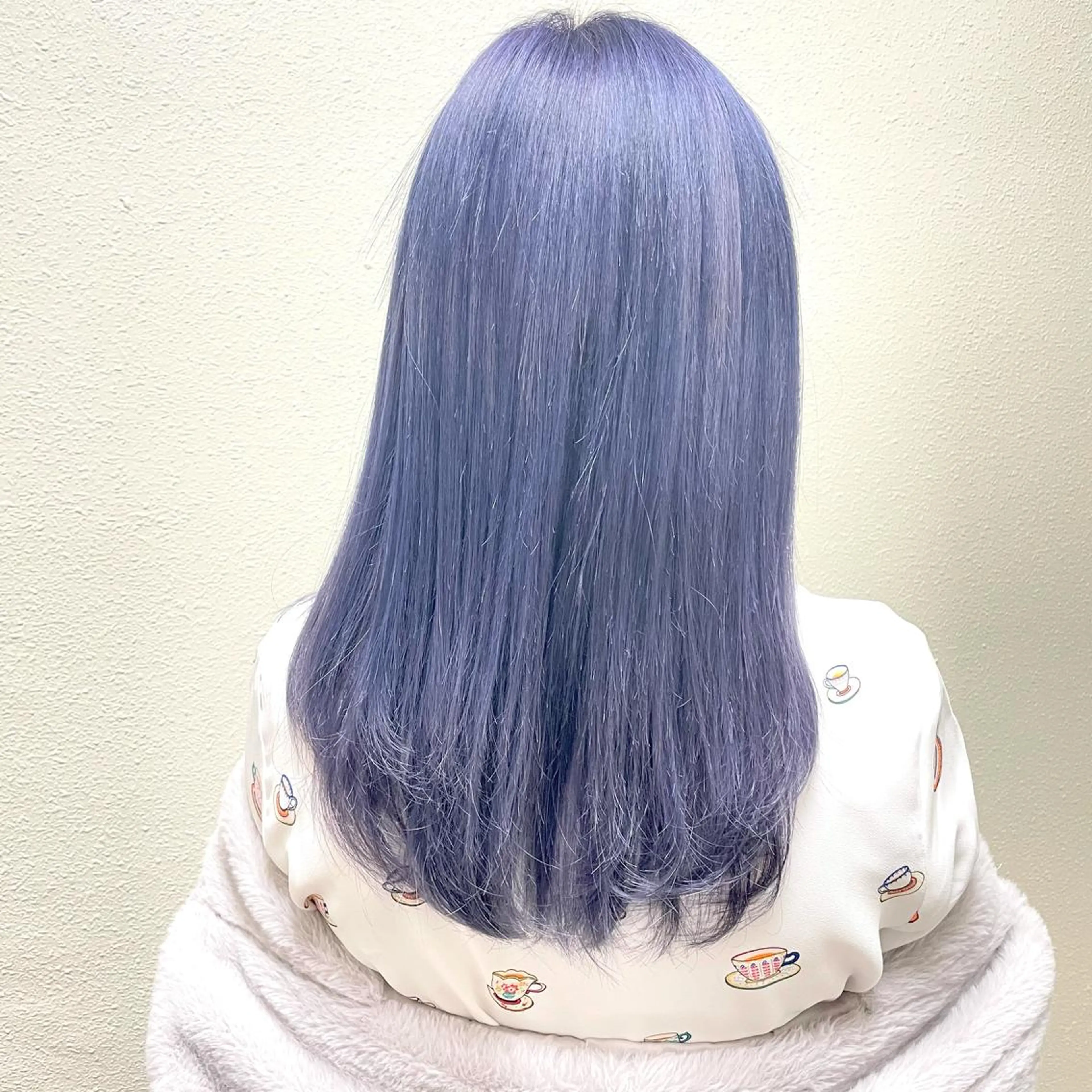 ミディアム カラー パーマ ヘアアレンジ メンズ キッズ ネイル マツエク・マツパ メンズブリーチ メンズハイライト メンズインナーカラー メンズ韓国風 アディクシーカラー ヘアカラー トリートメント ヘアセット 韓国ボブ/髪質改善 ニュアンス特化RYOのヘアスタイル