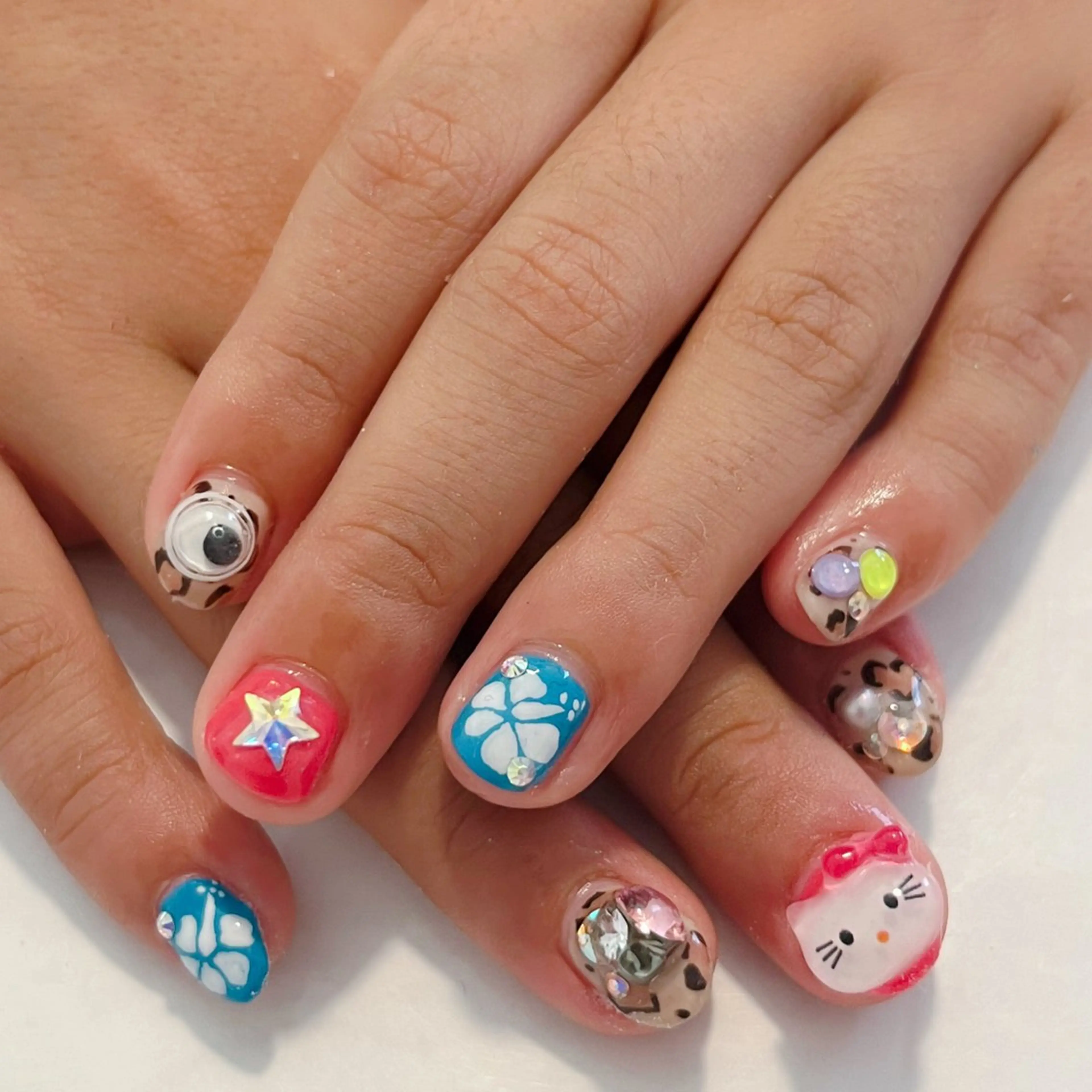 キッズ ネイル NAIL SALON ｔｏｇｇｙのネイルデザイン
