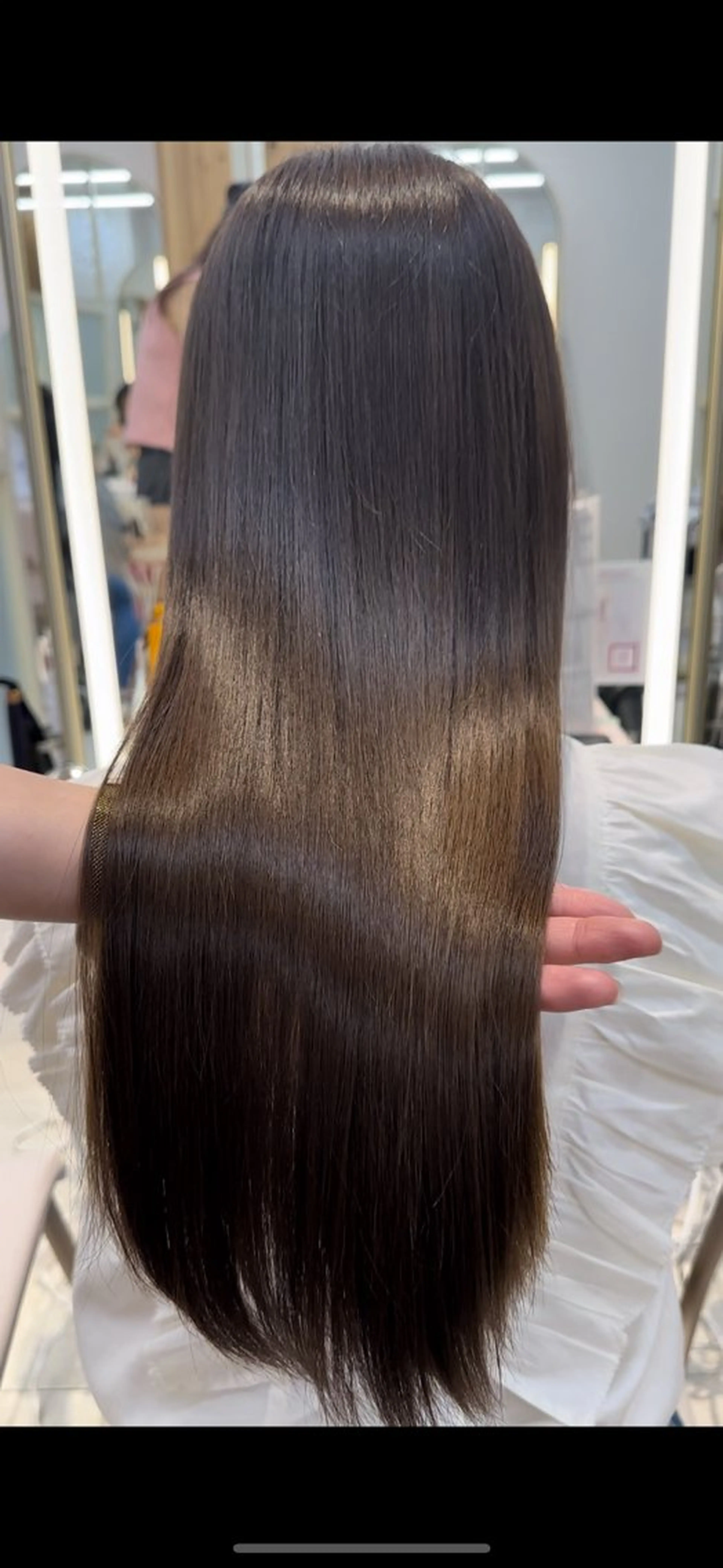 ロング oto🎀×美髪× シースルー前髪🤍のヘアスタイル