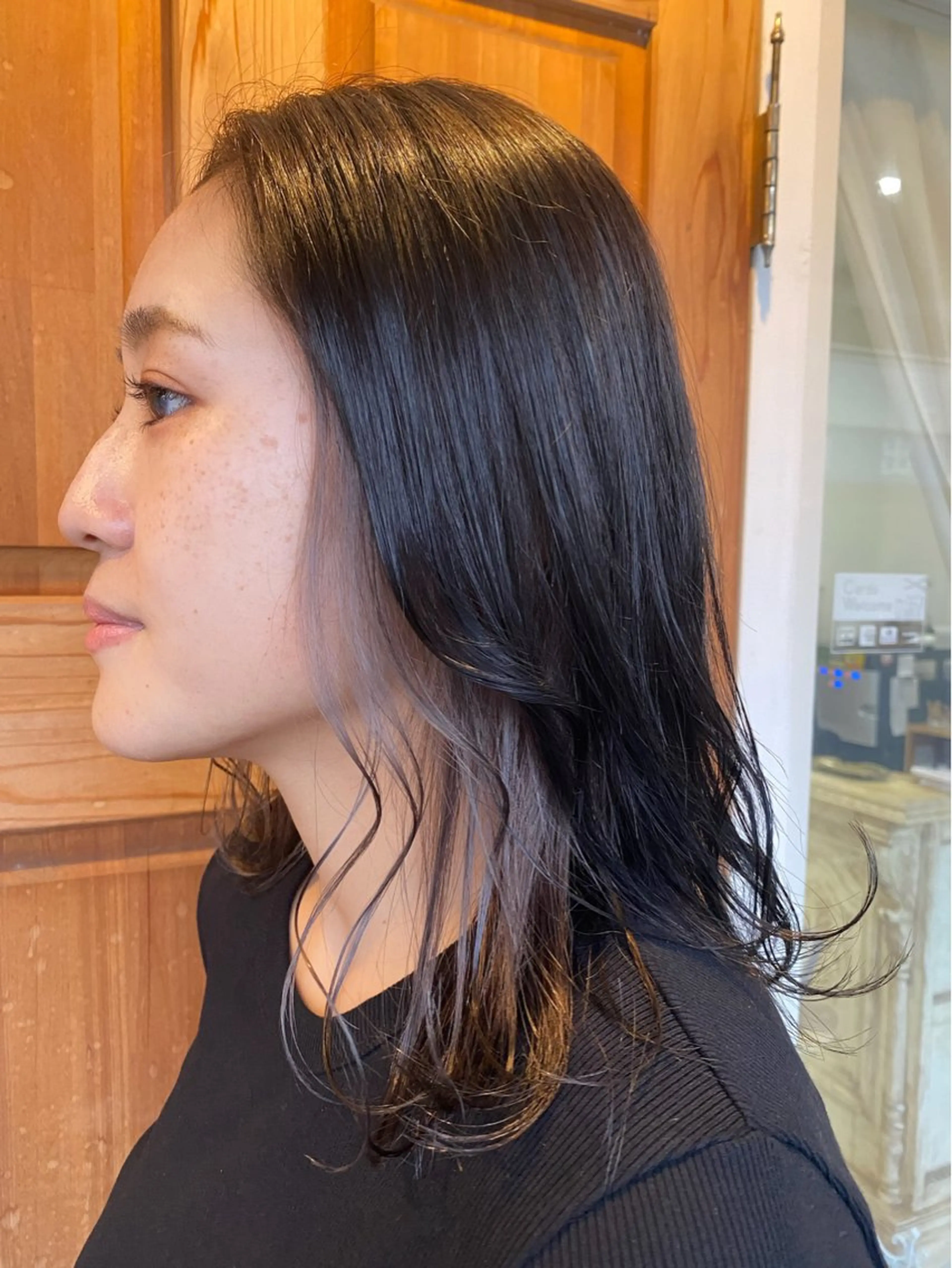 カラー インナーカラー 海外風レイヤー🥥 NANAのヘアスタイル