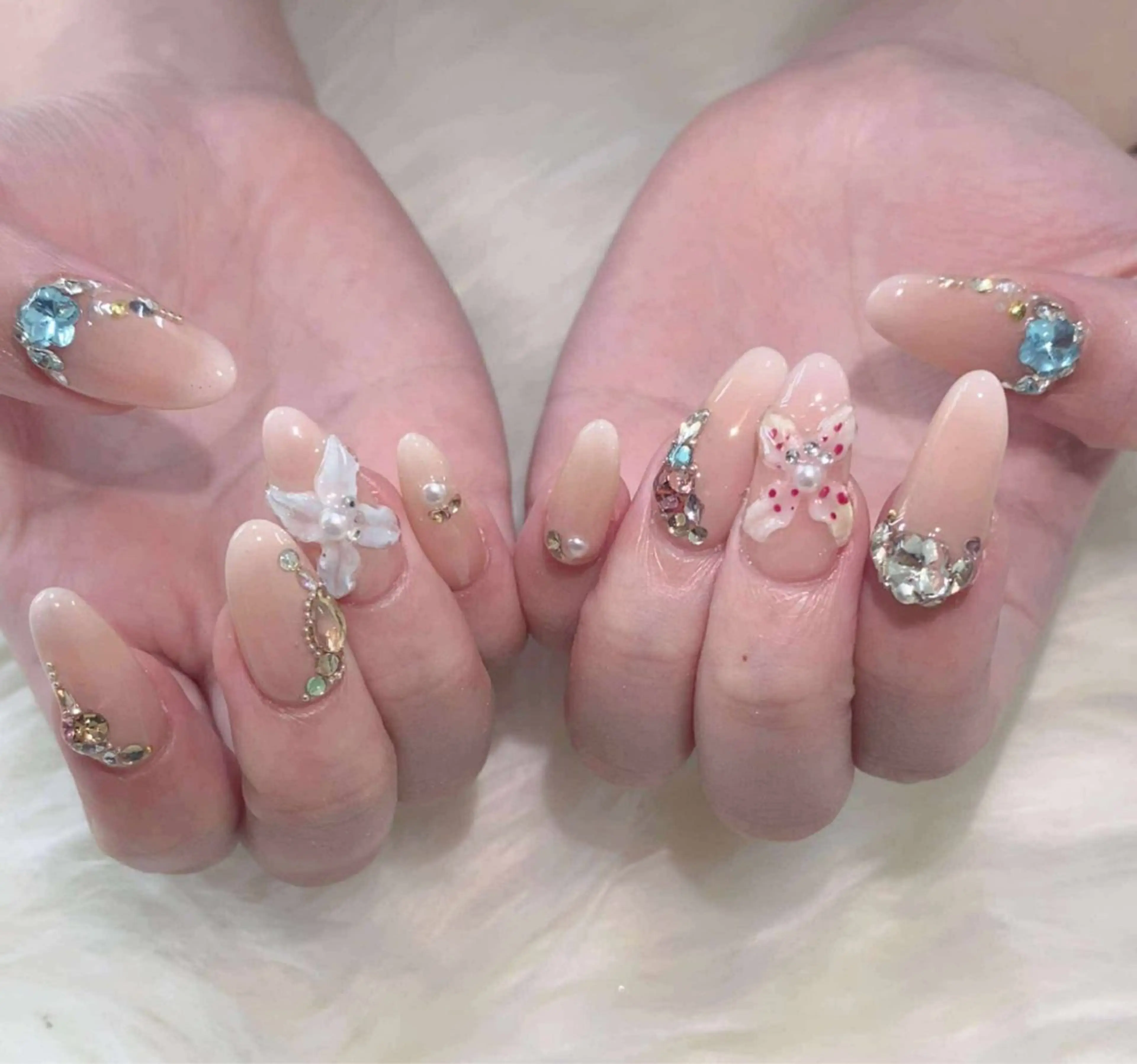 ネイル ハンドネイル ハンドケア Hara Nail 【パラジェル使用】のネイルデザイン
