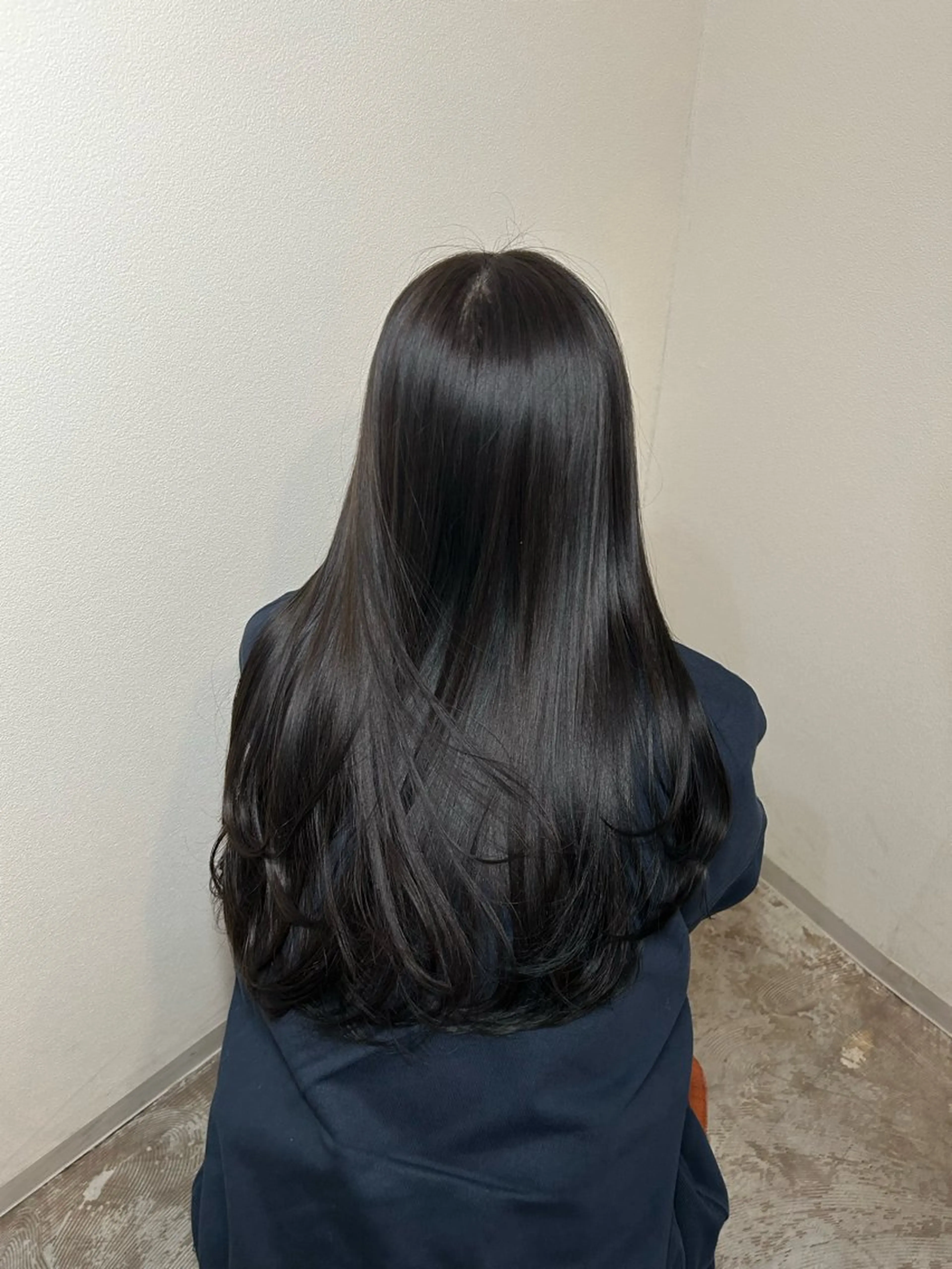 ロング カラー カット ヘアカラー トリートメント 小澤 一稀のヘアスタイル